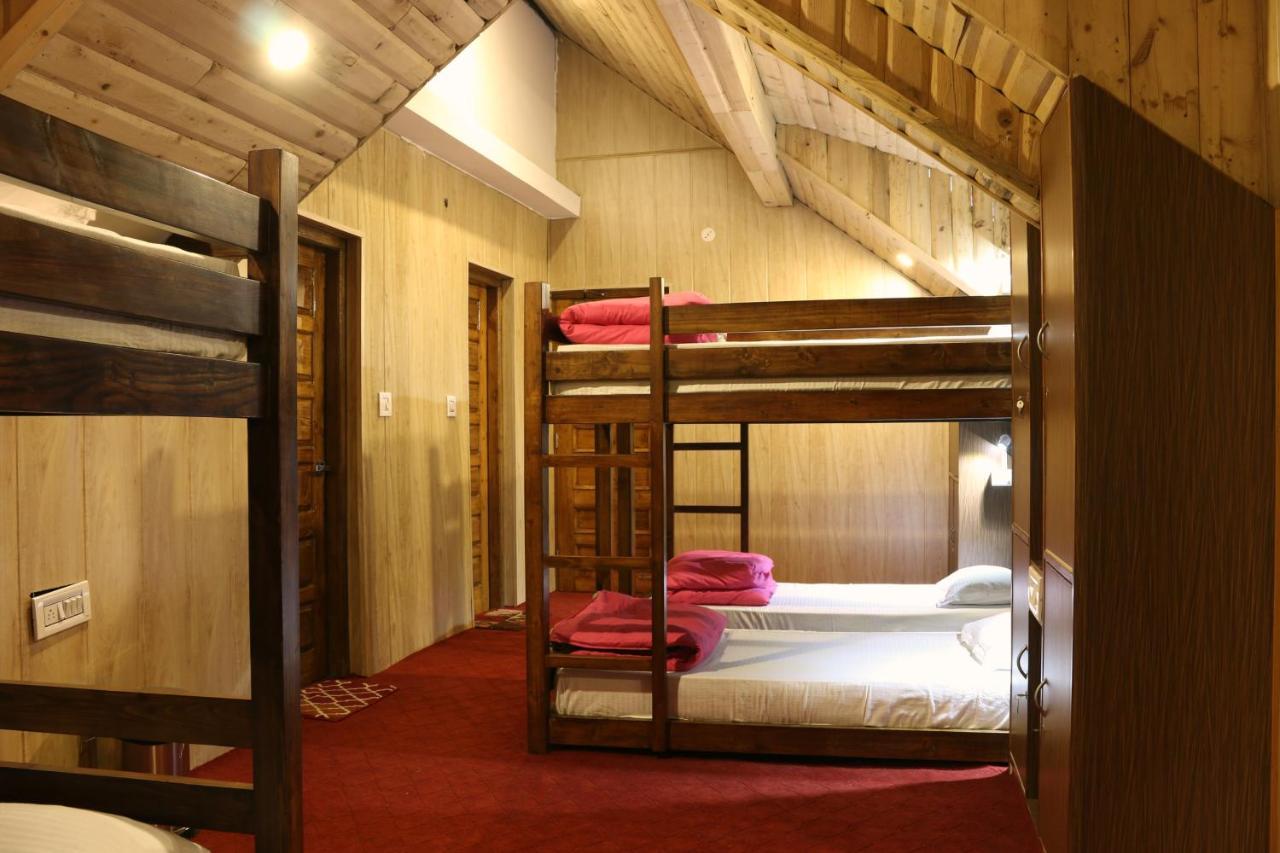 Utopia Dharamkot Mcleodganj Hostel *