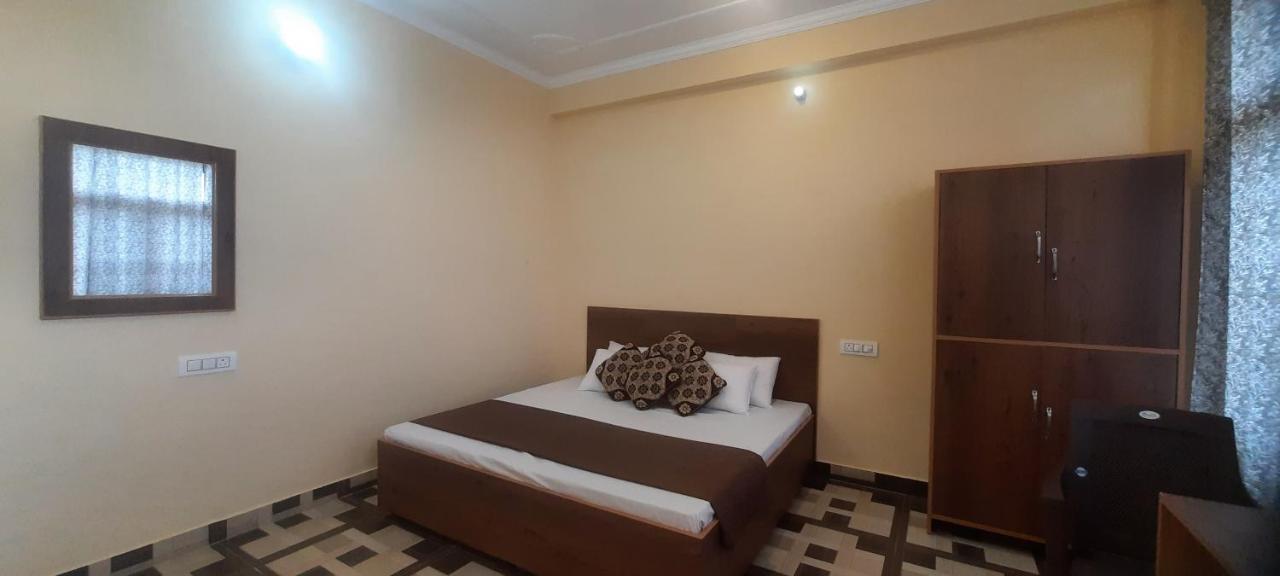 Guest house Happy Stay, Dharamshala
