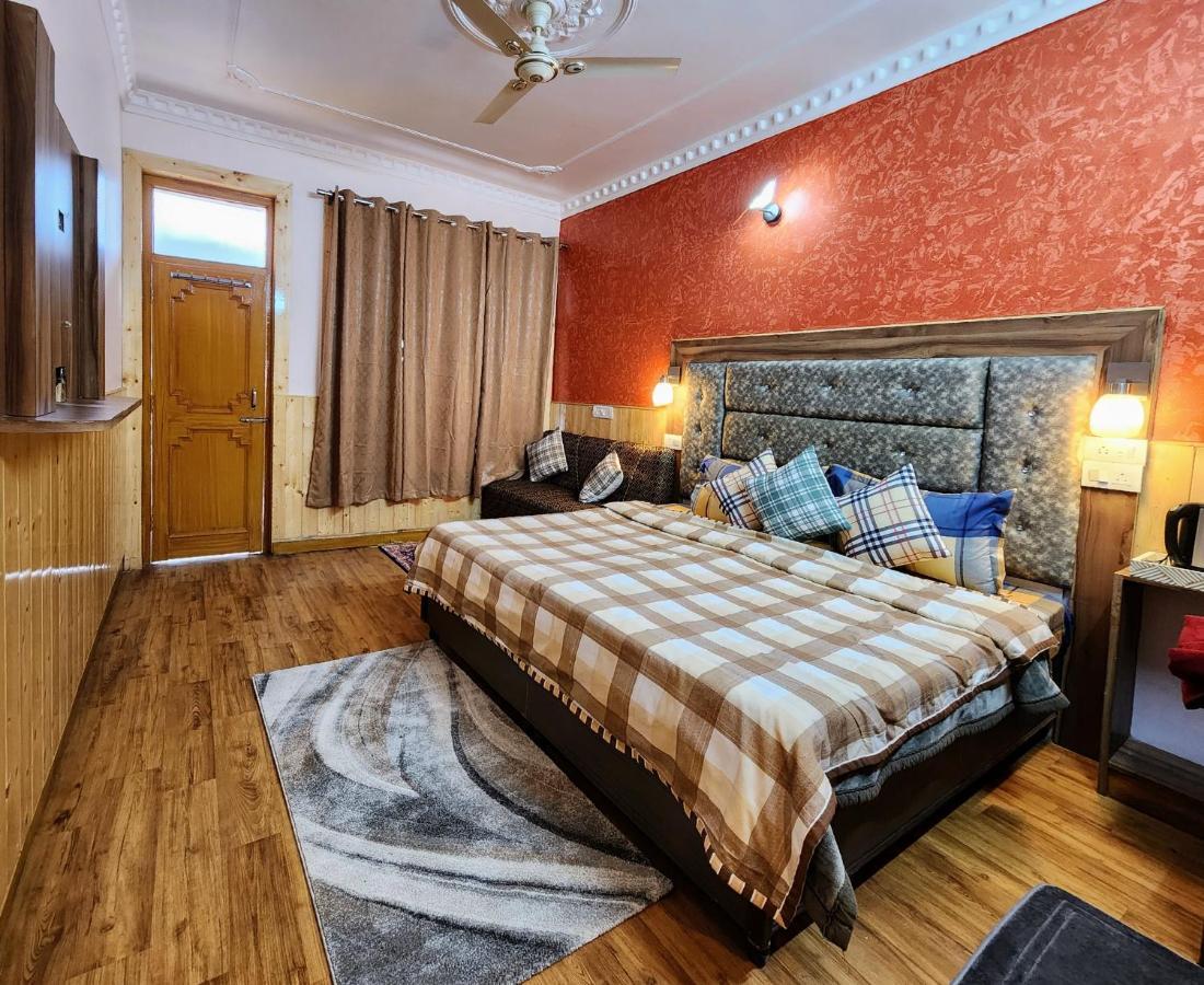 The Bougainvillea, Mcleodganj Bed & Breakfast *