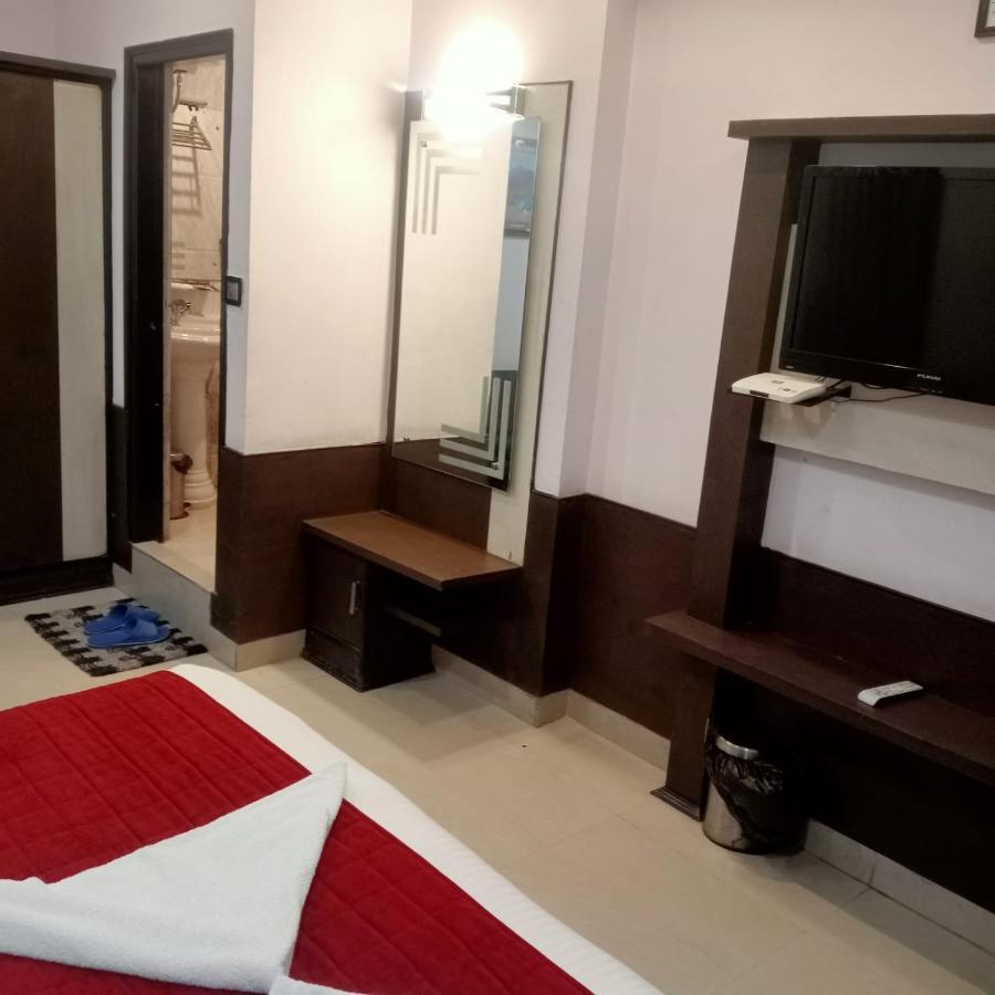 Hotel Hill 3*