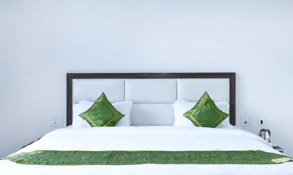 Parkside - Trance Hotel Dharamshala