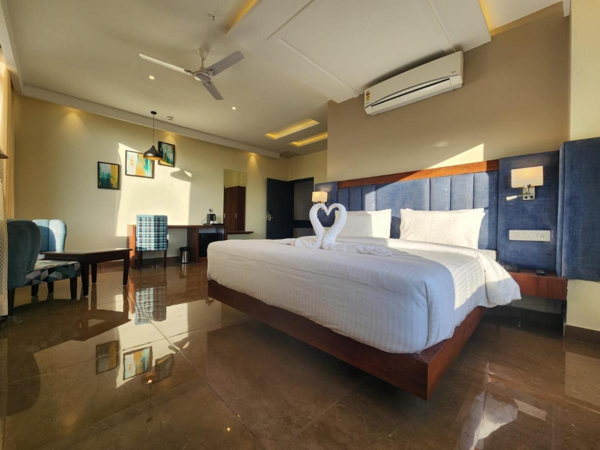 Hotel Aachman River And Valley View - A Riverside With Balcony View 4*