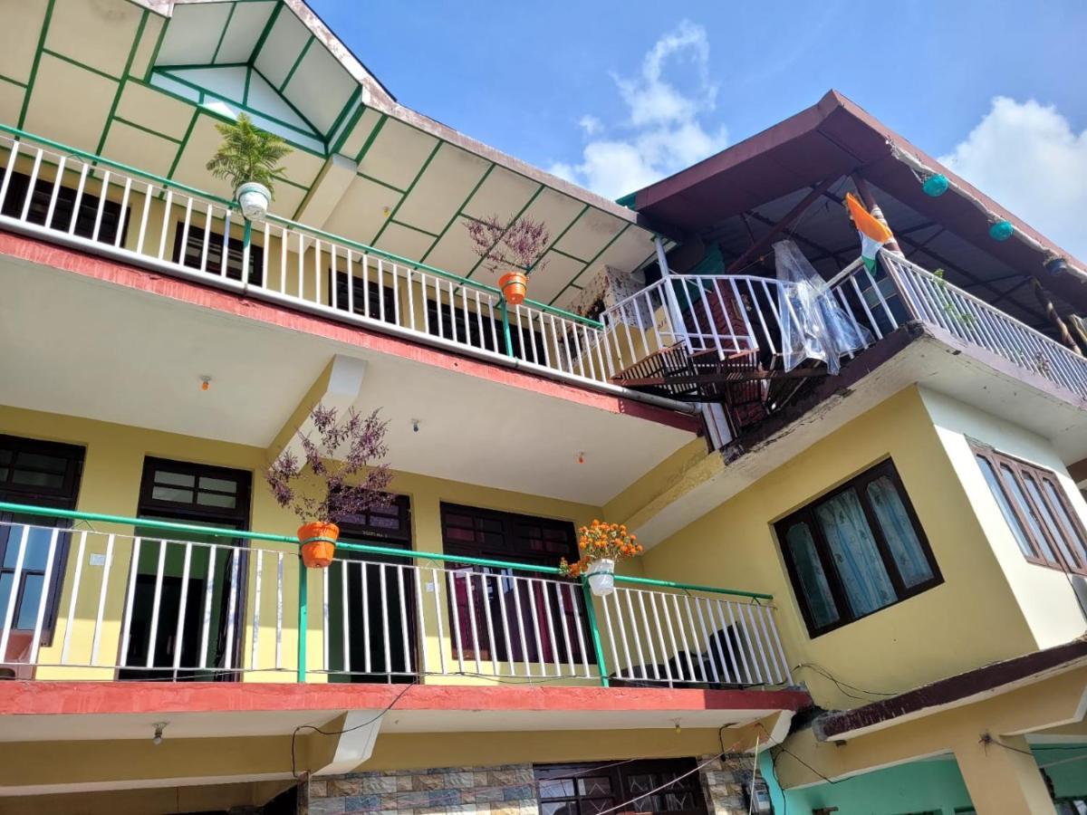 Namaste Bhagsu - & Rooftop Cafe Homestay