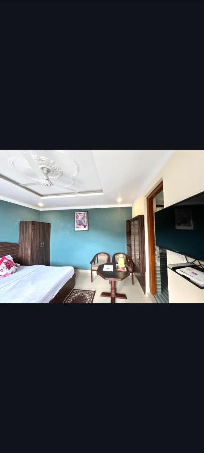 Hotel Anuj Regency