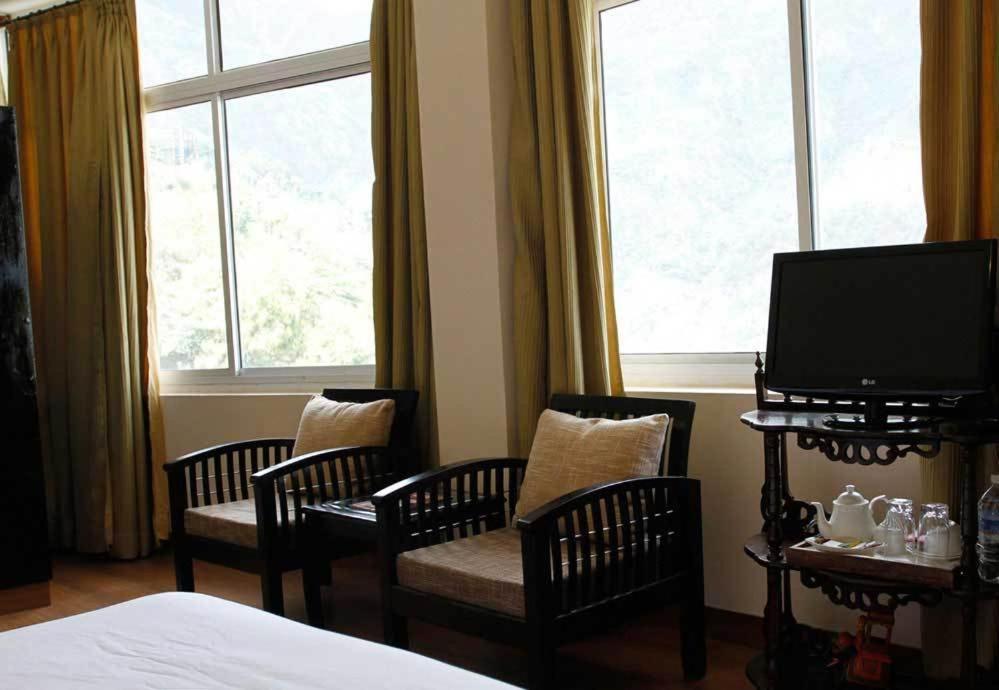 Hotel Mountain Mcleodganj 3*