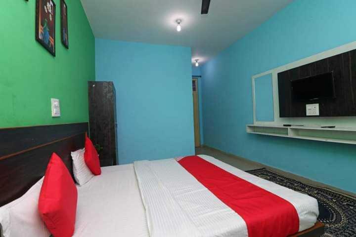 Hotel O Snow Mountain & Restaurant Dharamshala