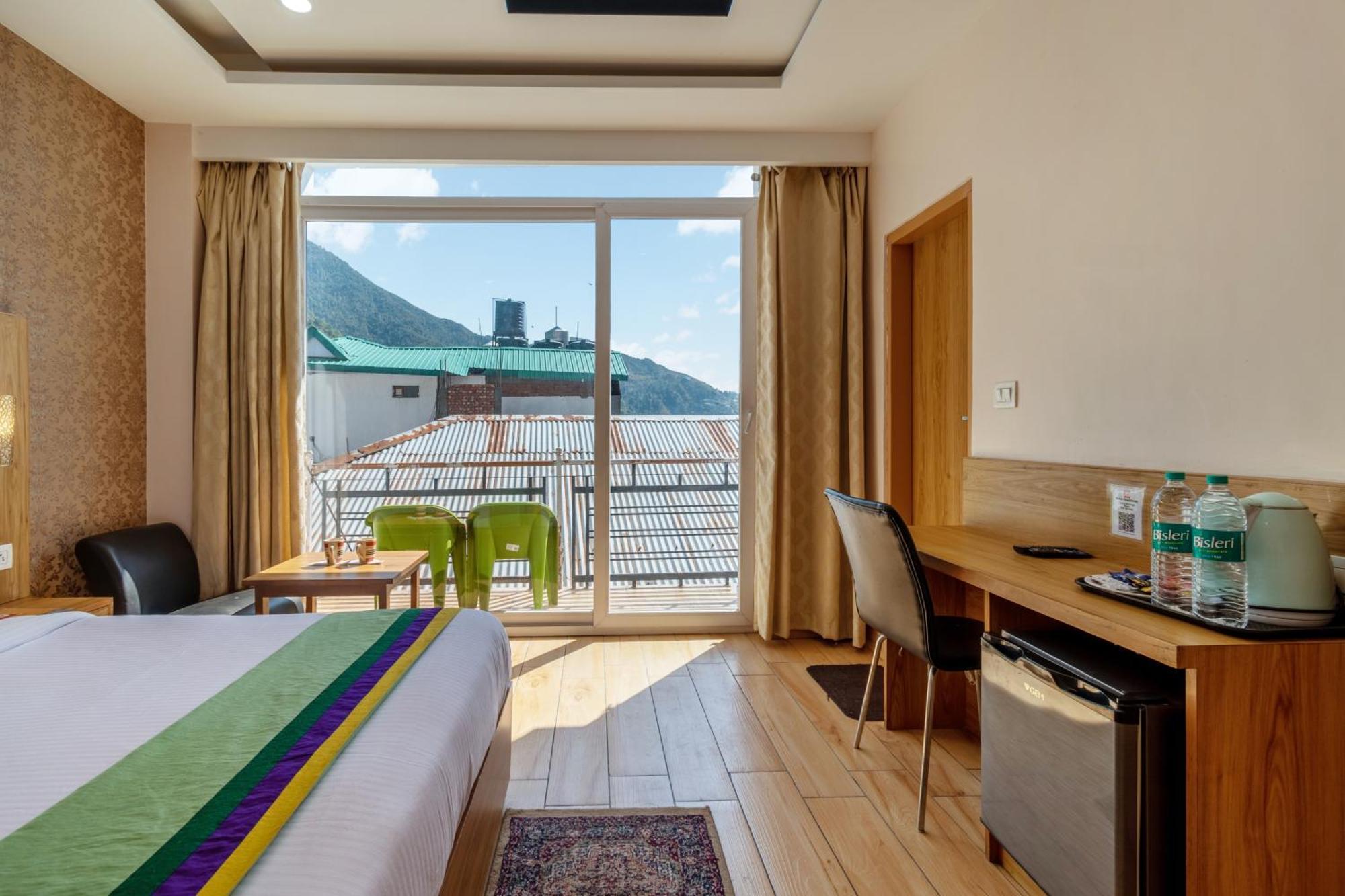 Hotel Akashdeep 3*