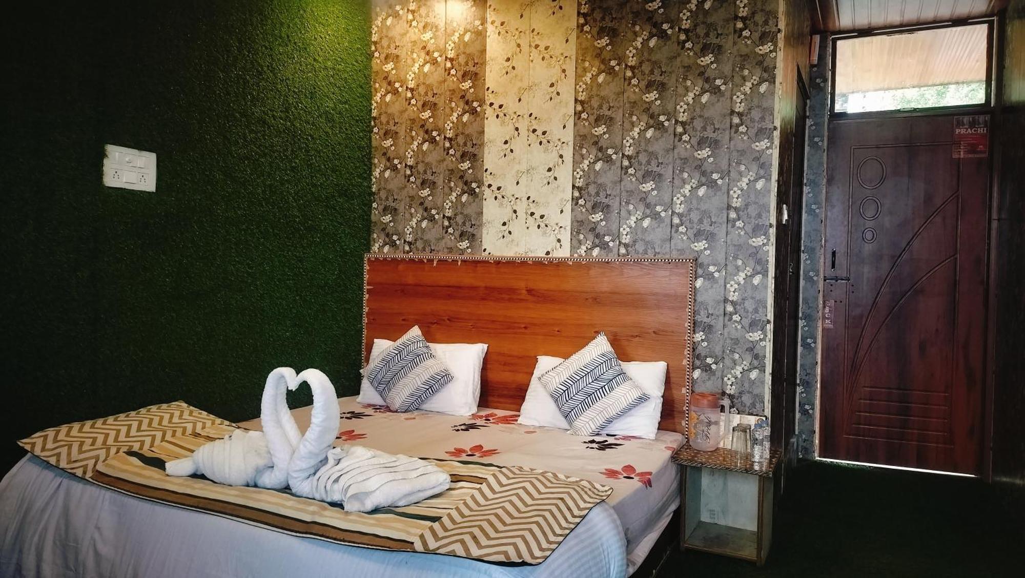 Hotel Nirbana Heights 3*