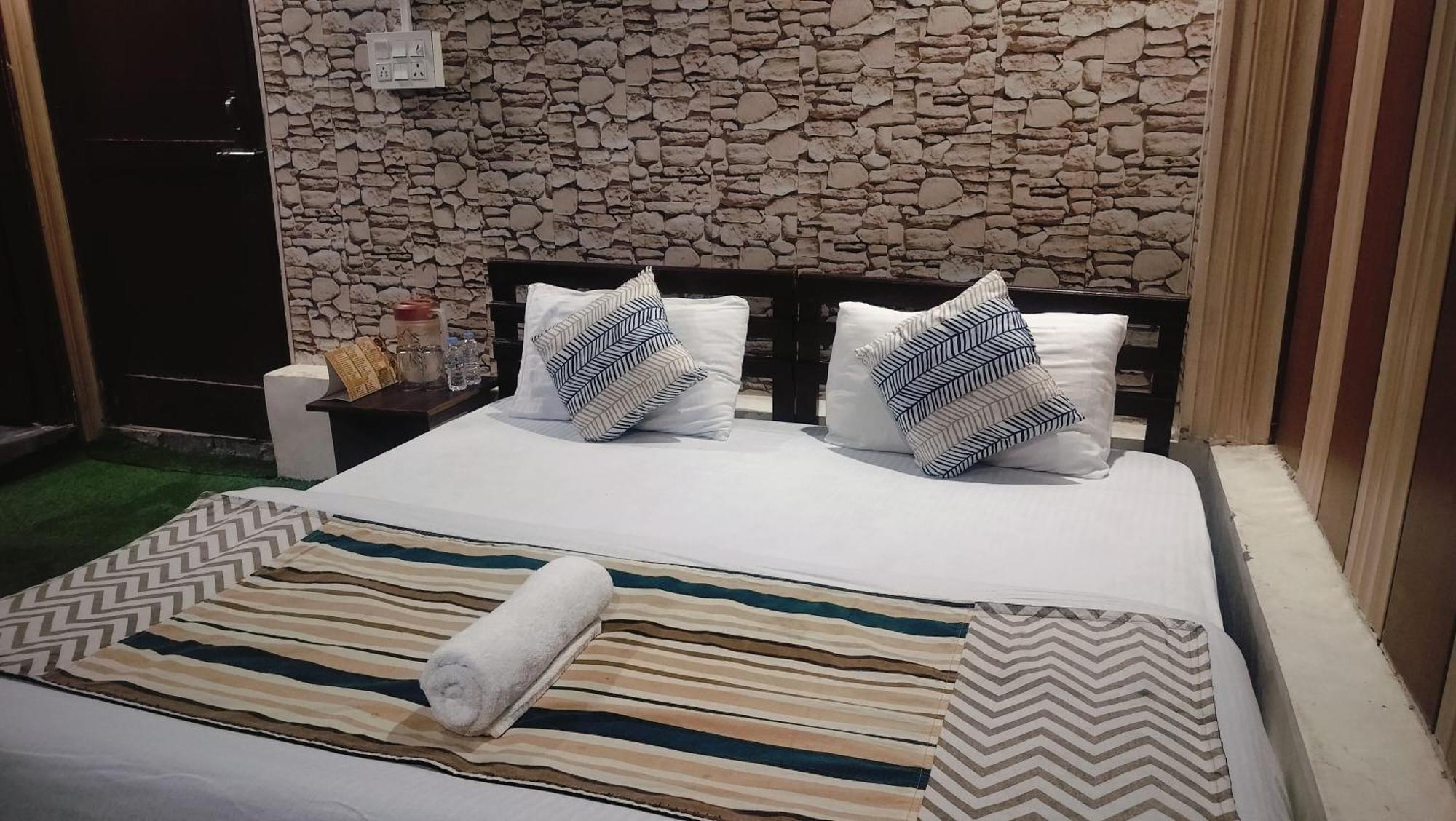 Nirbana Heights Hotel