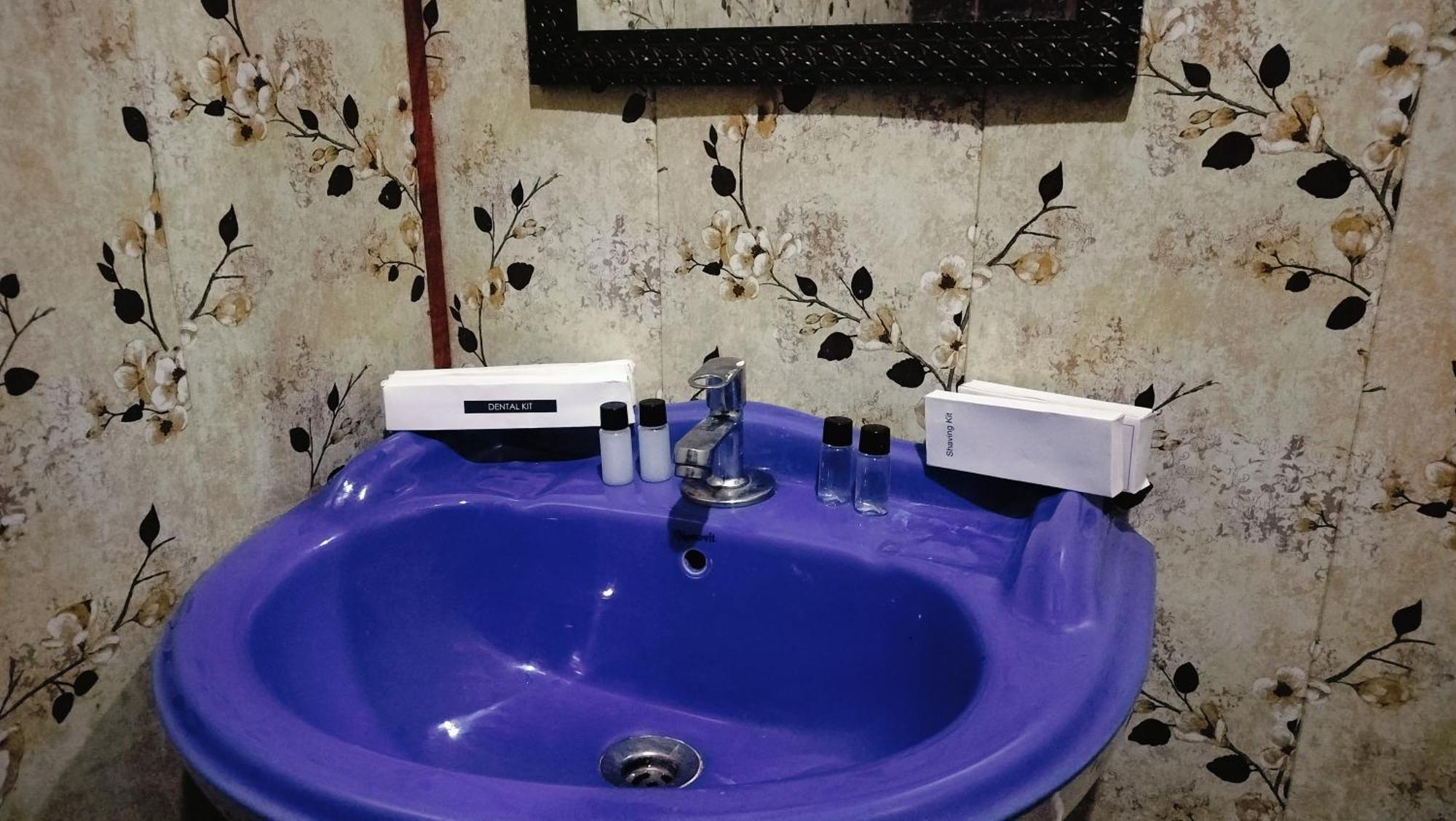 Hotel Nirbana Heights 3*