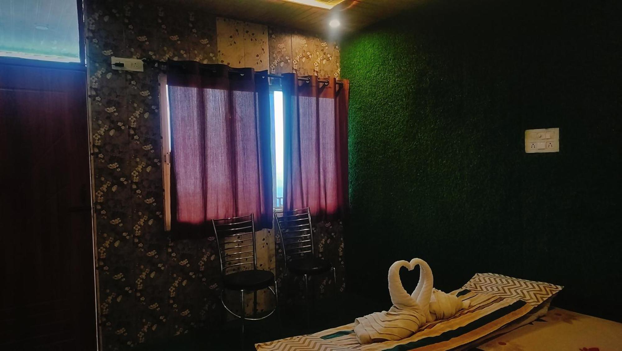 Hotel Nirbana Heights Dharamshala
