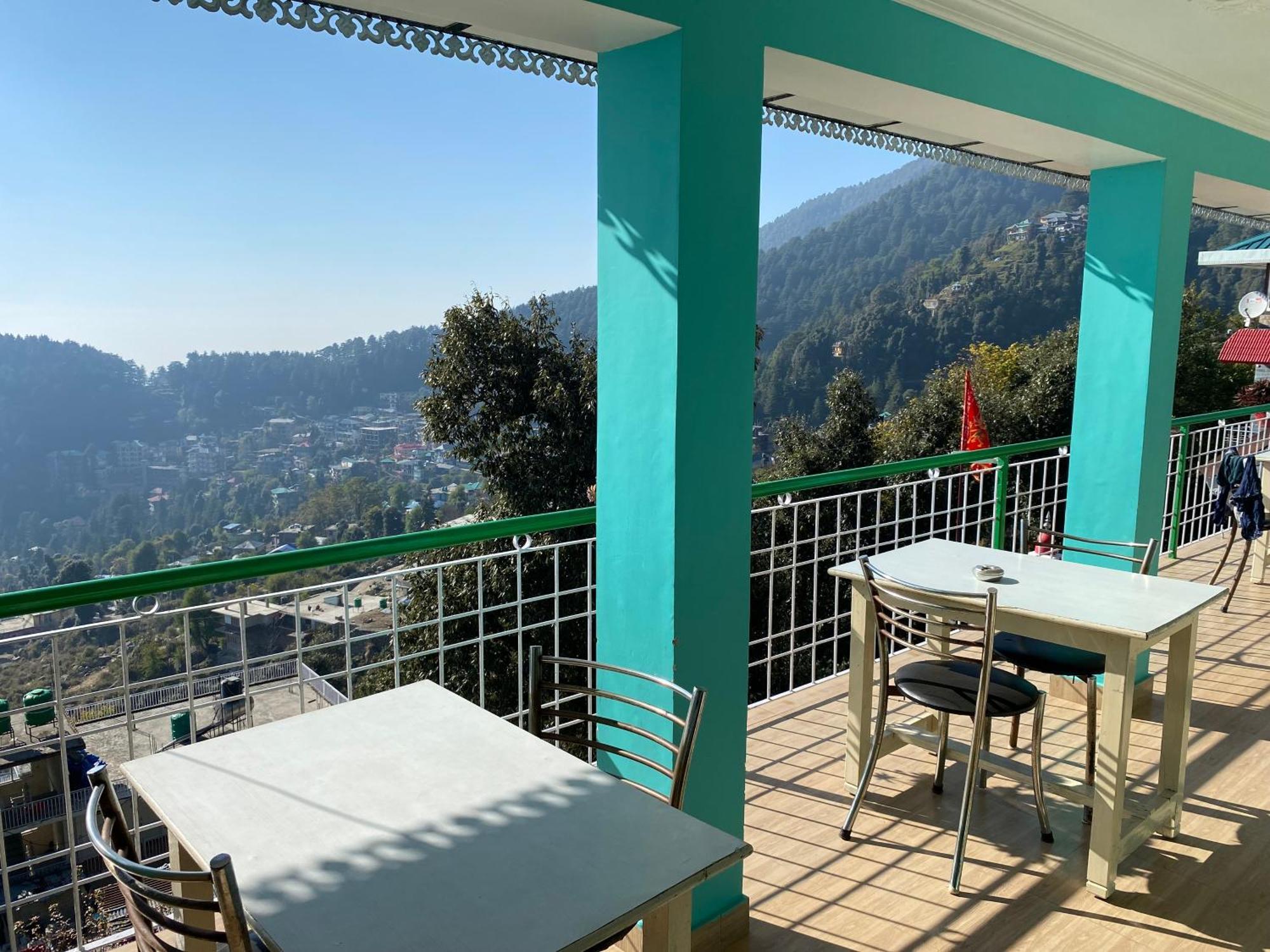 Jagatram Niwas Dharamkot Dharamshala