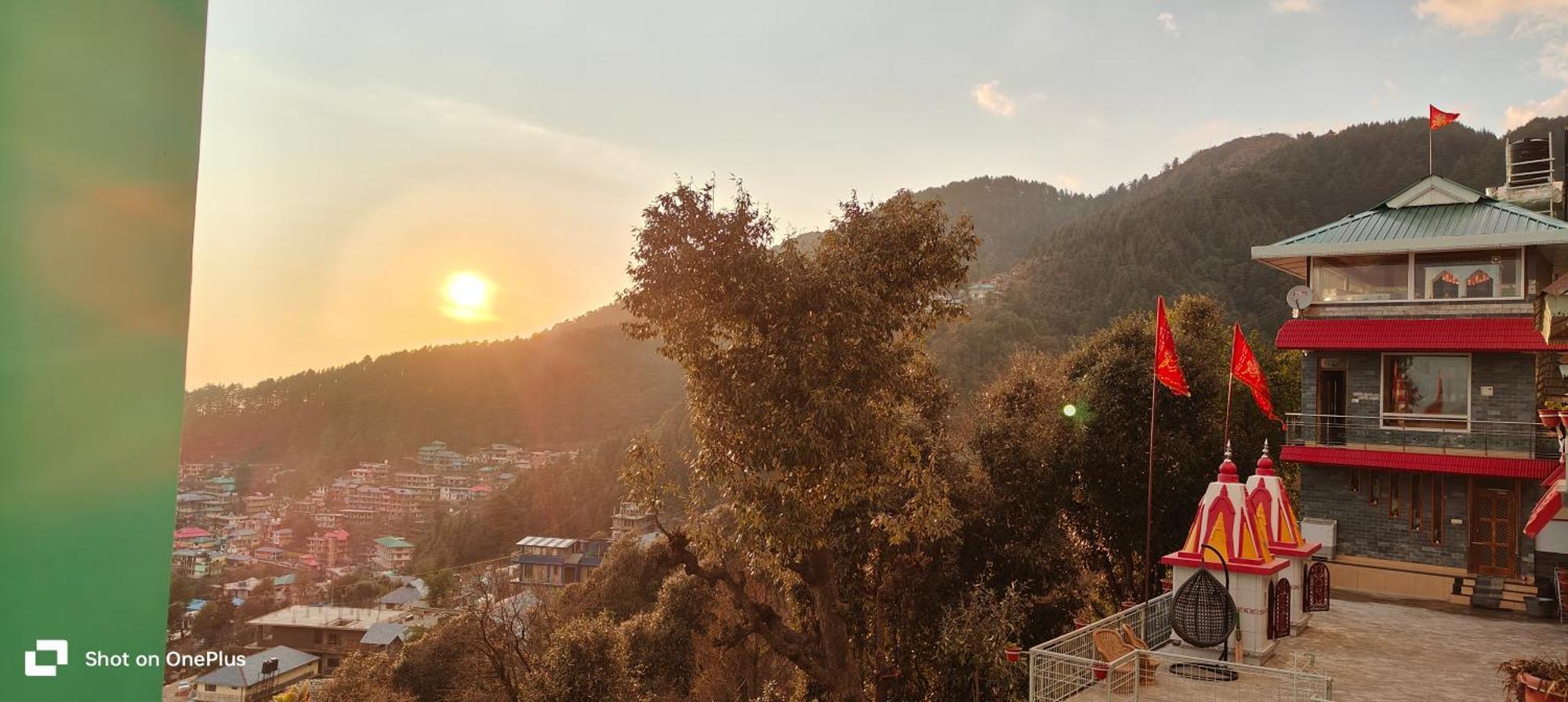 Jagatram Niwas Dharamkot Guest house Dharamshala