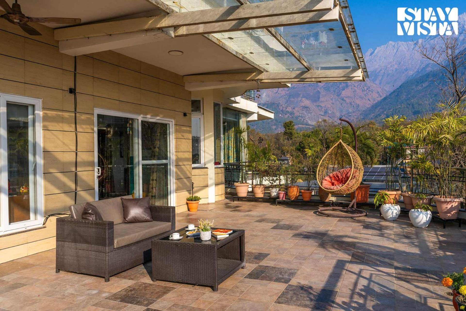 Stayvista At Address By The Khul