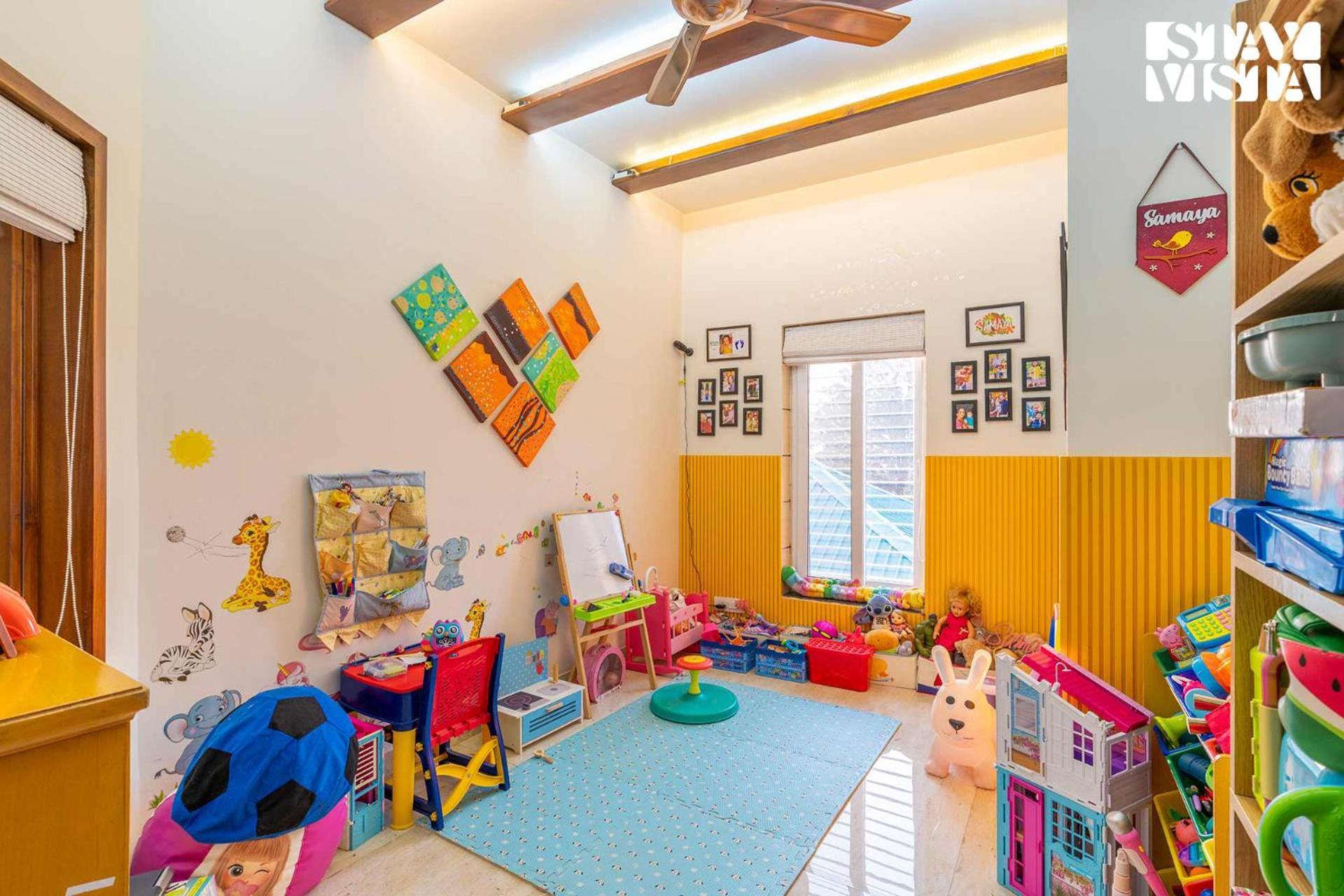 Villa Stayvista At Address By The Khul
