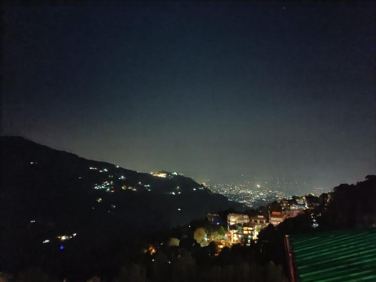 King Castle Mcleodganj-centrally Heated And Air Cooled- Near Mall Road - Free Parking