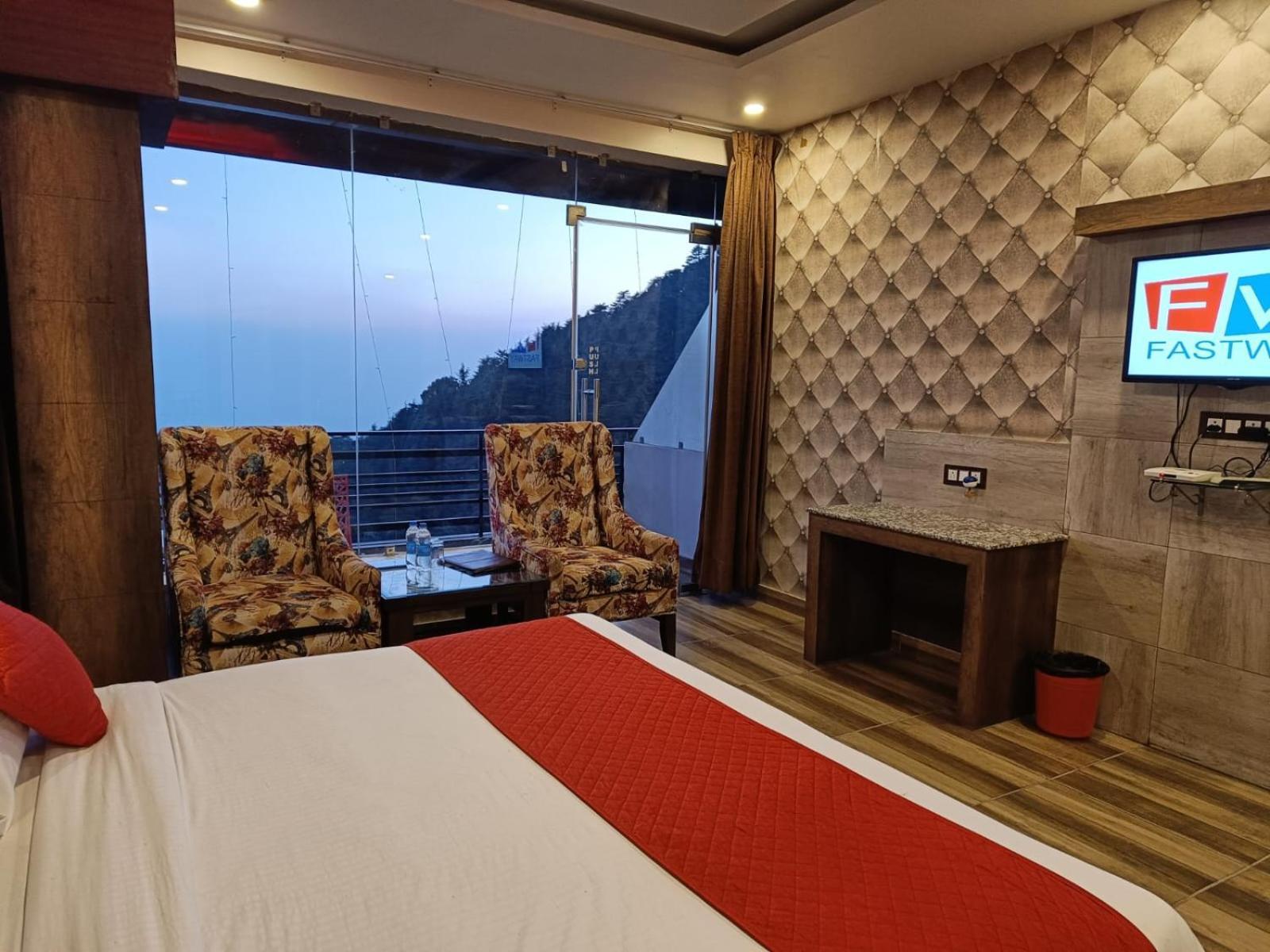 King Castle Mcleodganj-centrally Heated And Air Cooled- Near Mall Road - Free Parking Dharamshala