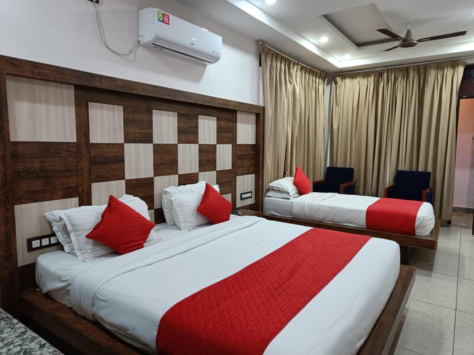 King Castle Mcleodganj-centrally Heated And Air Cooled- Near Mall Road - Free Parking 3* Dharamshala