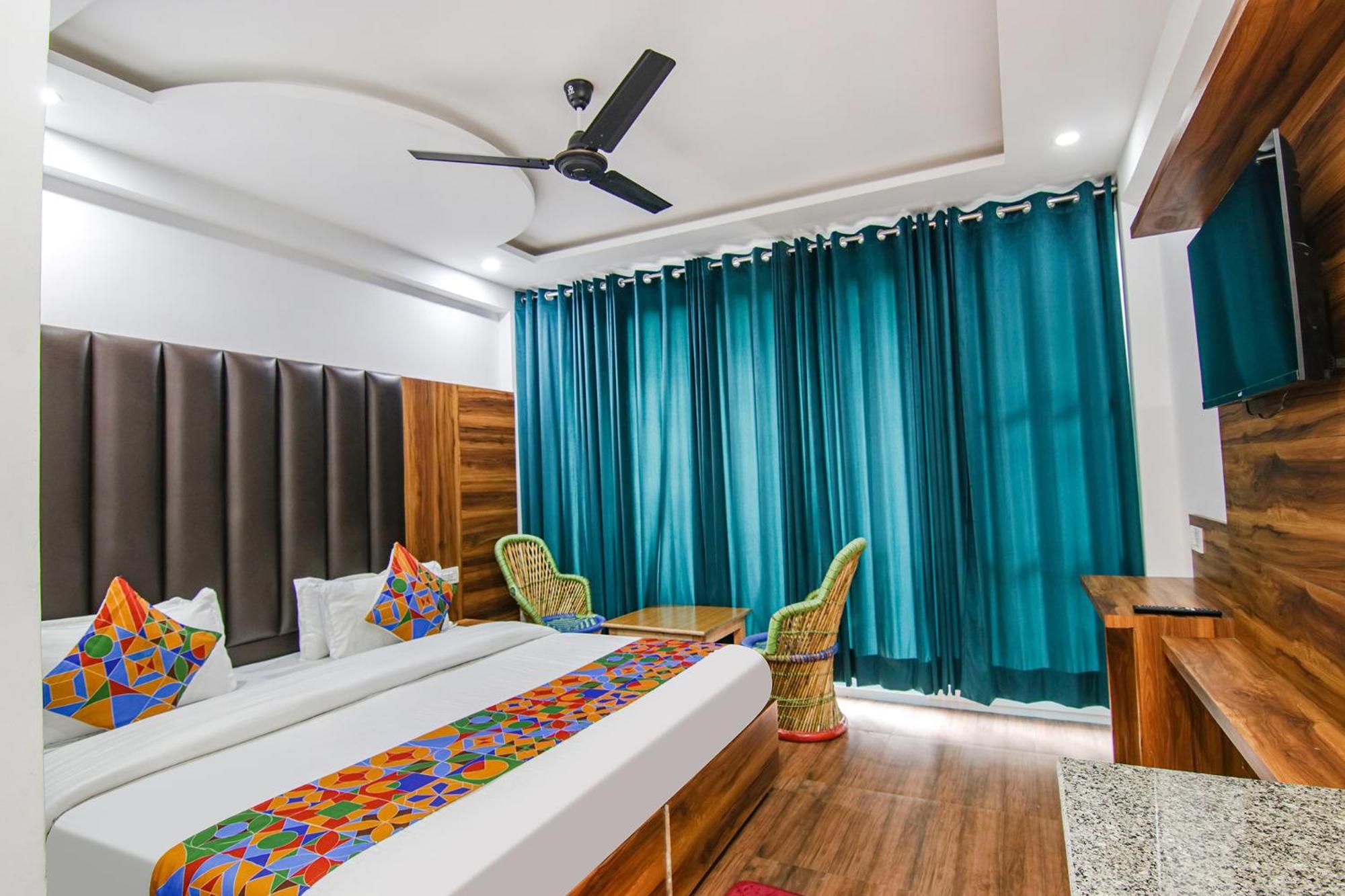 Fabhotel Ayana