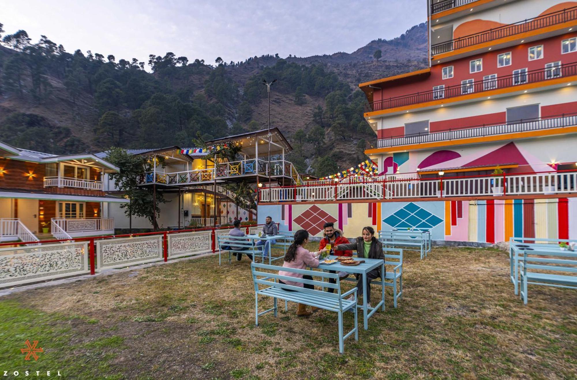 Hostel Zostel Kareri