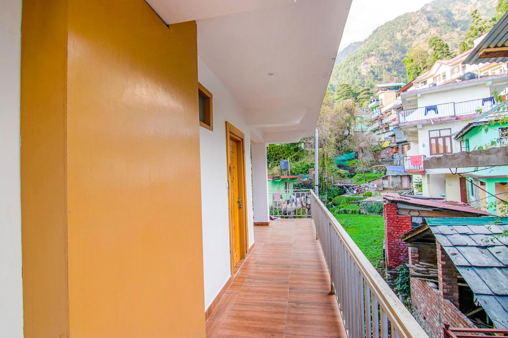 Fabhotel Ayana Hotel