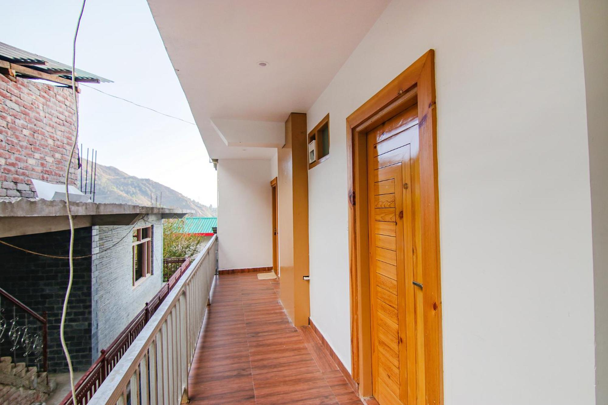 Fabhotel Ayana