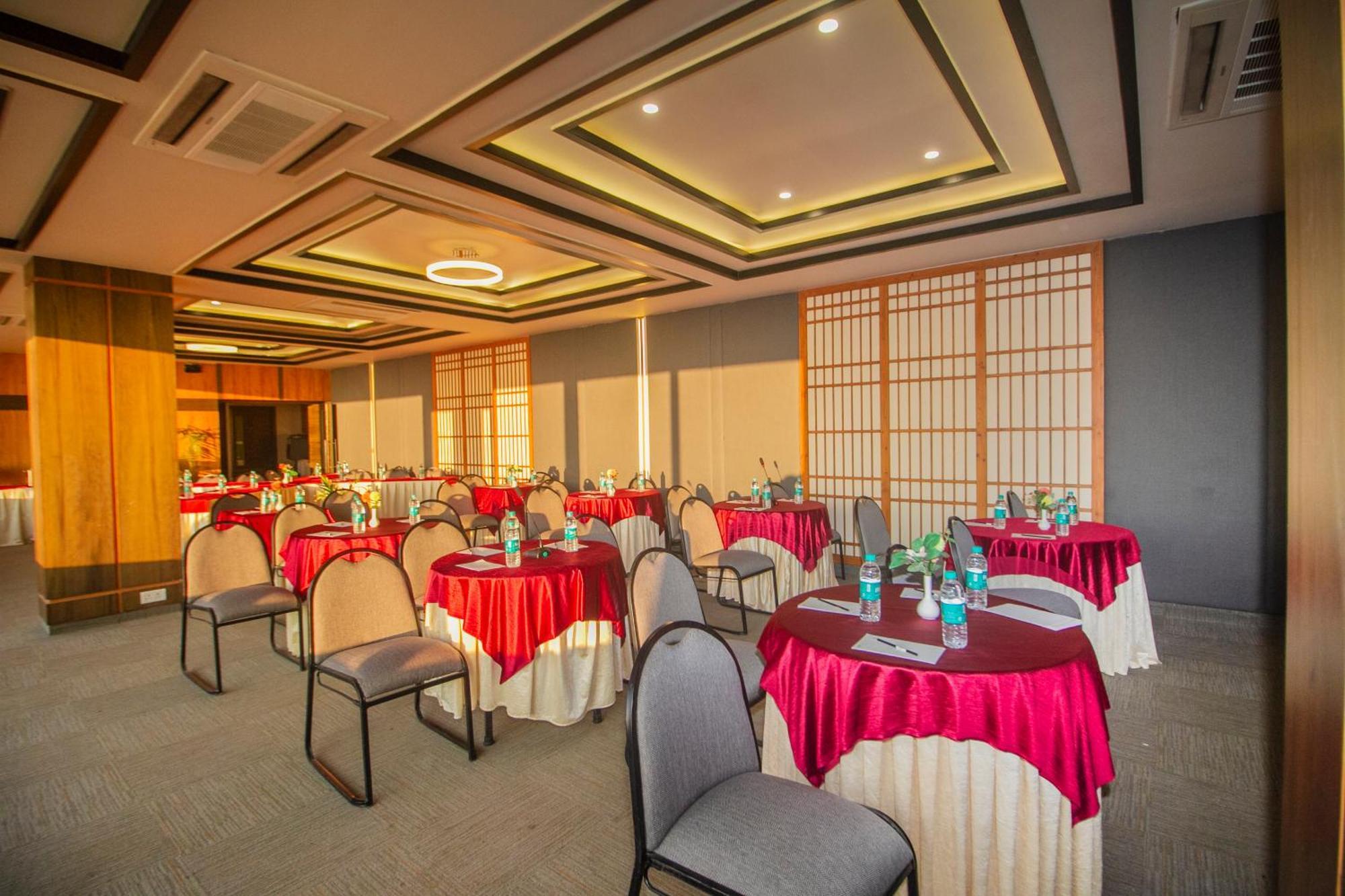 Amritara Surya, Mcleodganj, Resort 4*