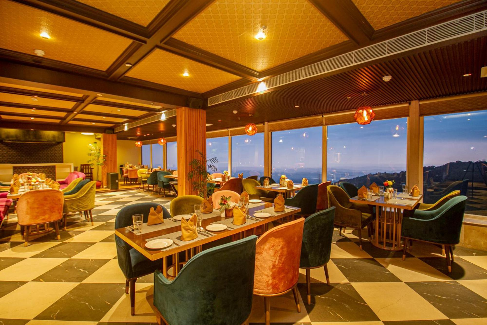 Amritara Surya, Mcleodganj, 4* Dharamshala