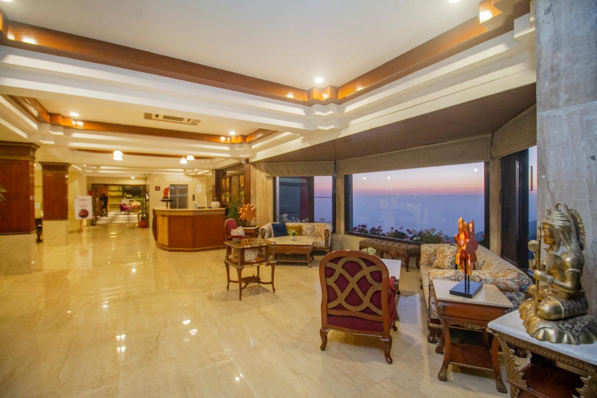 Amritara Surya, Mcleodganj, 4*