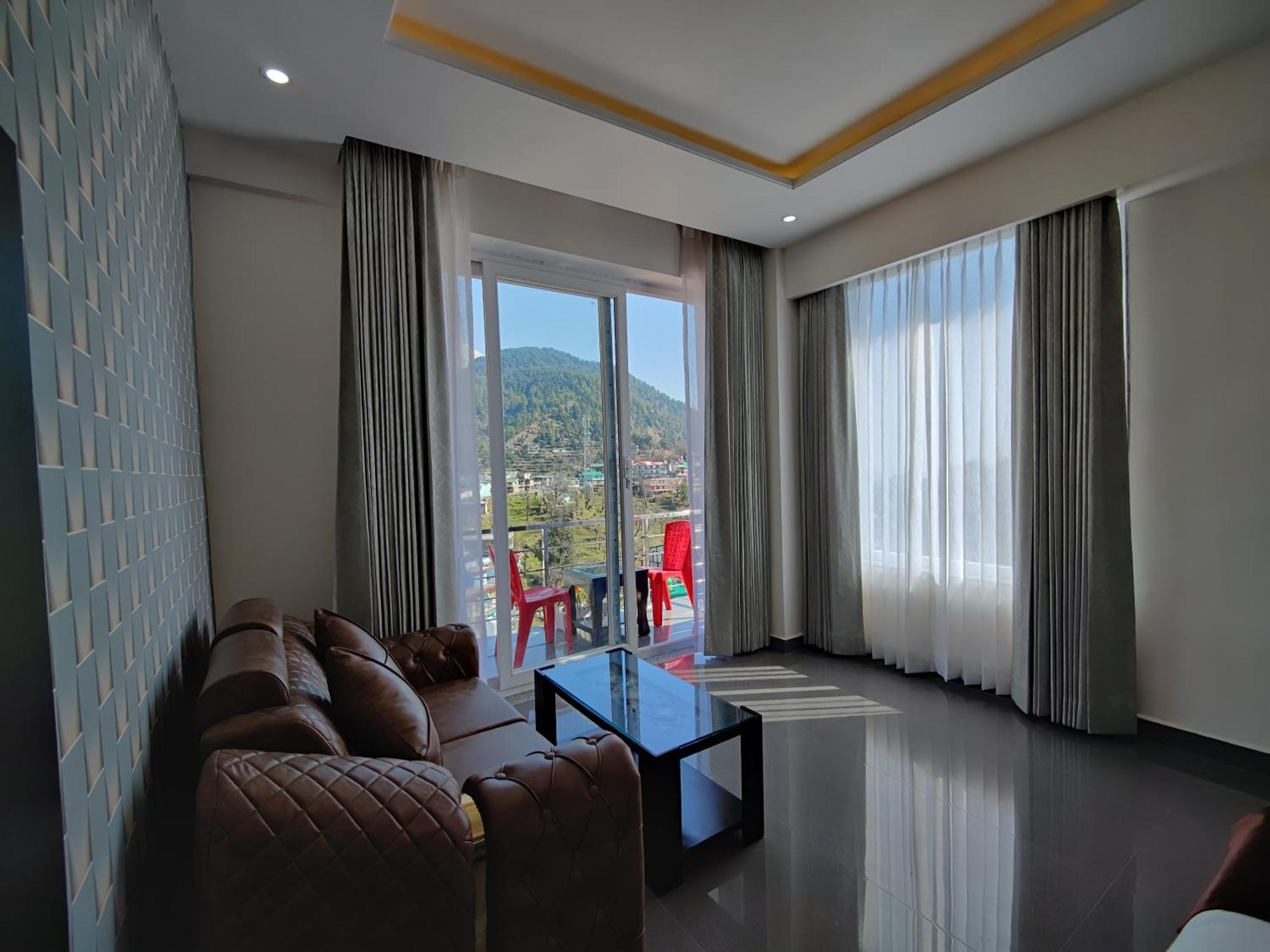 Hotel Aliza And By Srs Dharamshala