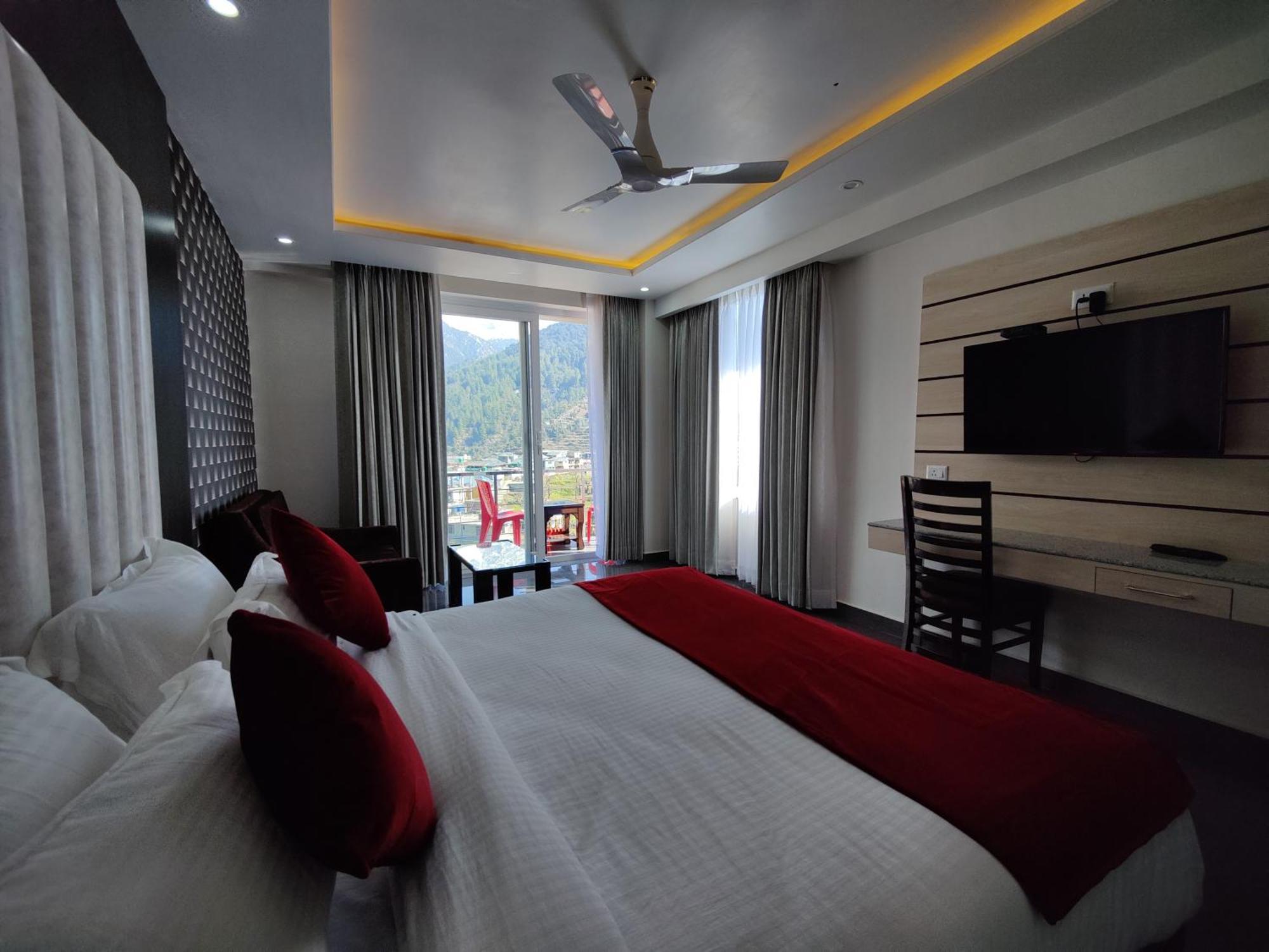 Aliza And By Srs Hotel 3*