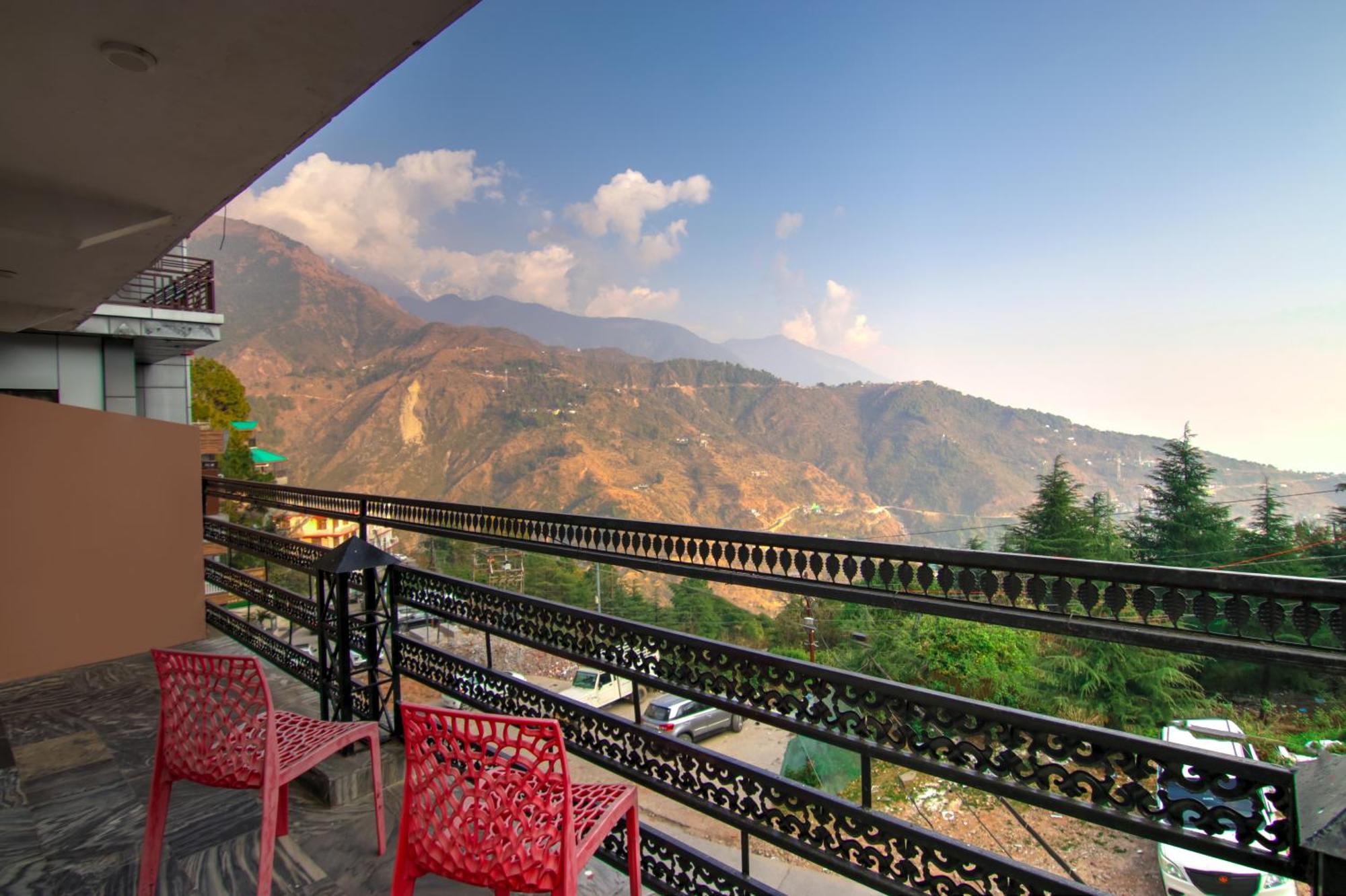 Hotel Varuni- On Mall Road, Mcleod Ganj, Dharamshala