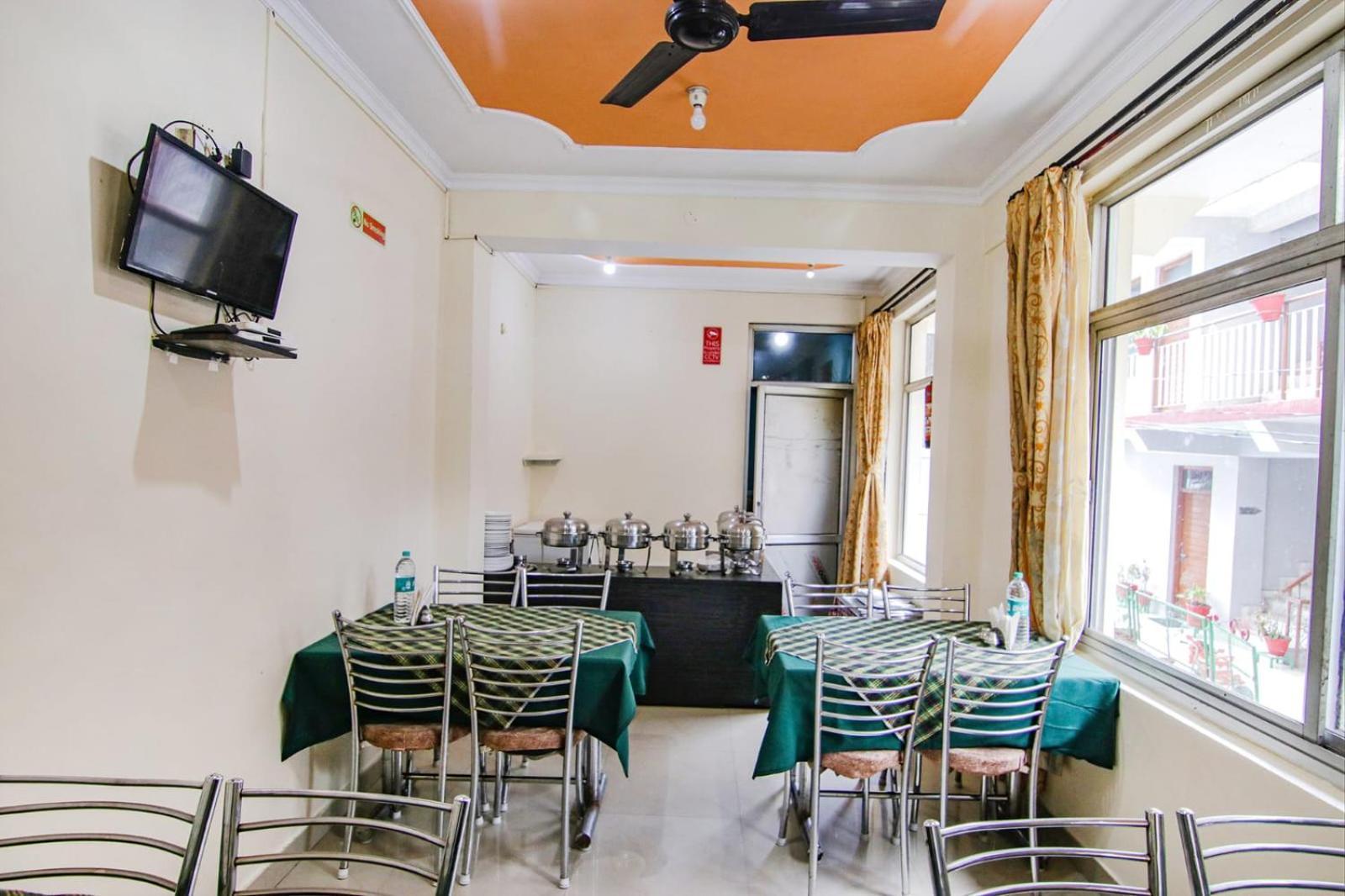 Anuj Regency Hotel