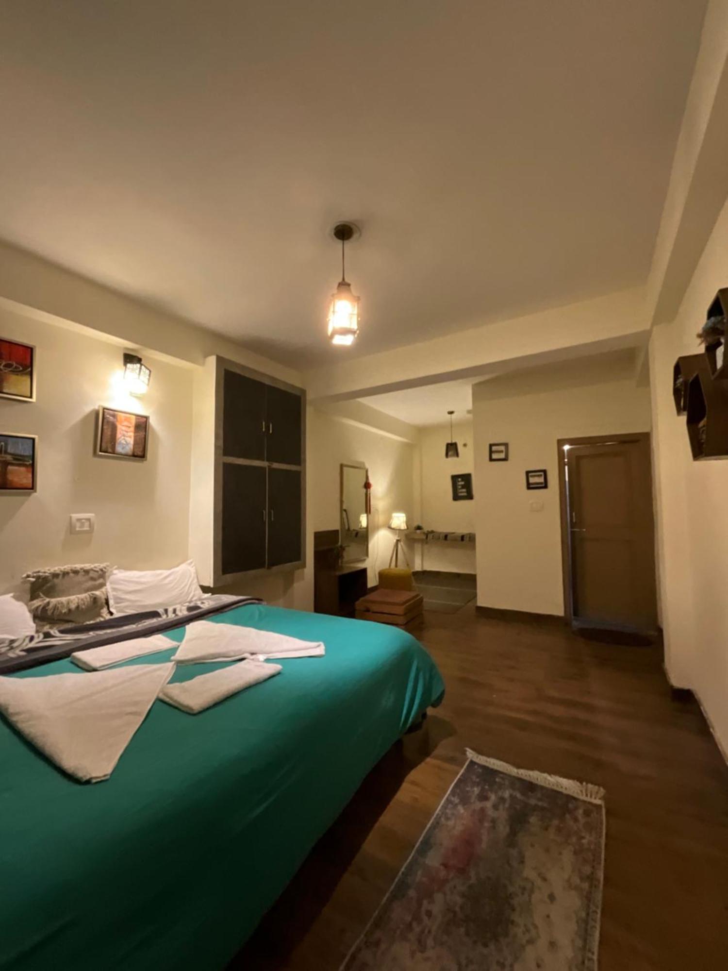 Utopia Dharamkot Mcleodganj Hostel *