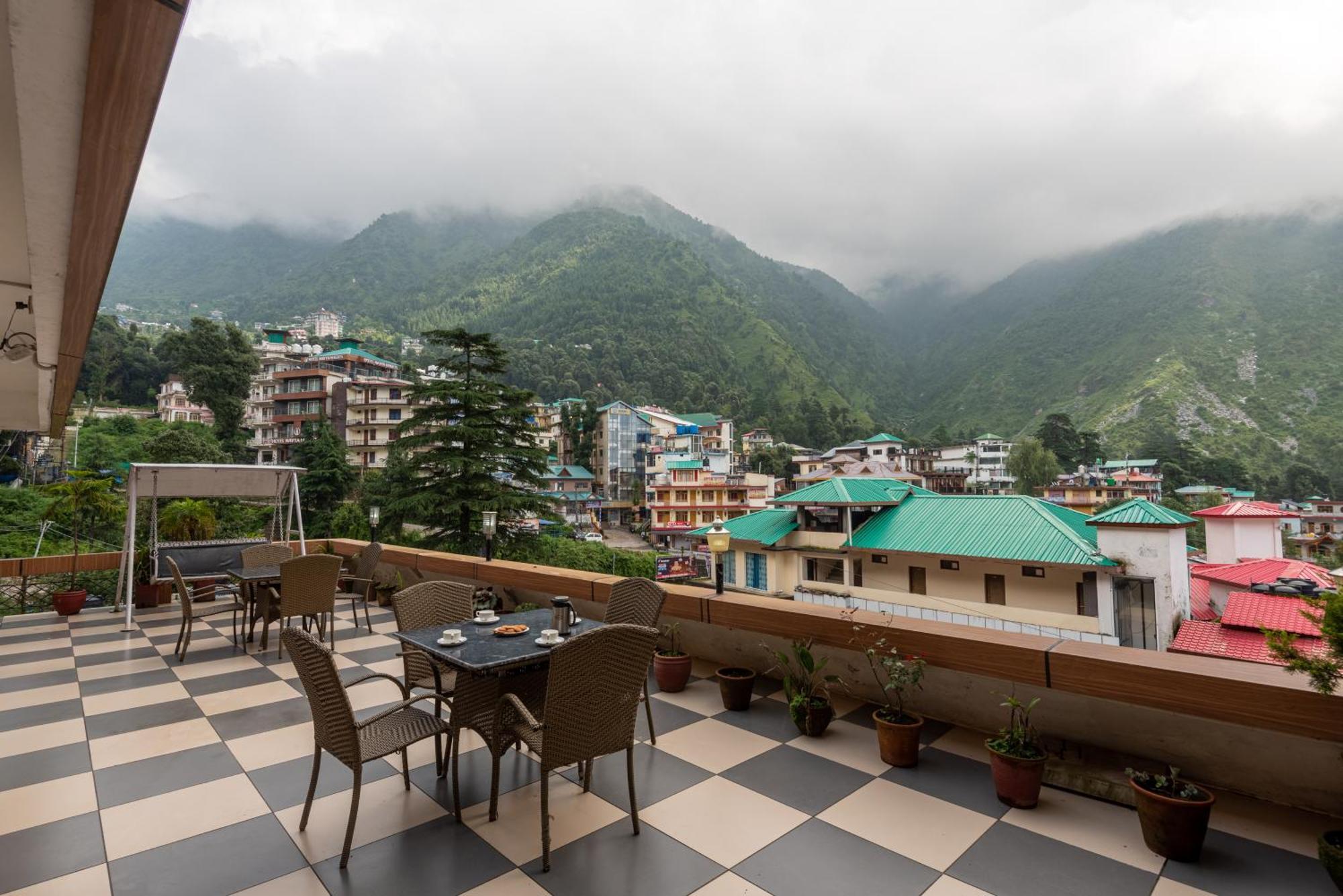 Spring Valley By Dls Hotel 4*