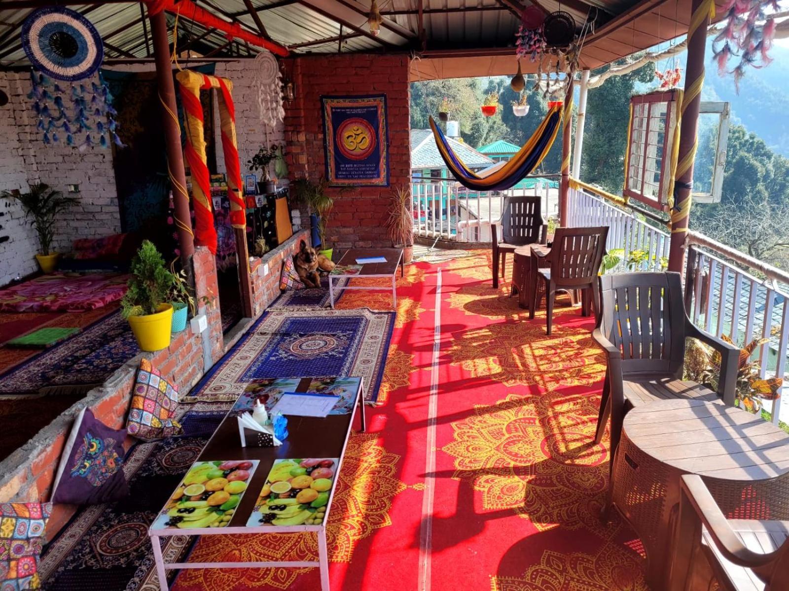 Namaste Bhagsu - & Rooftop Cafe Homestay Dharamshala