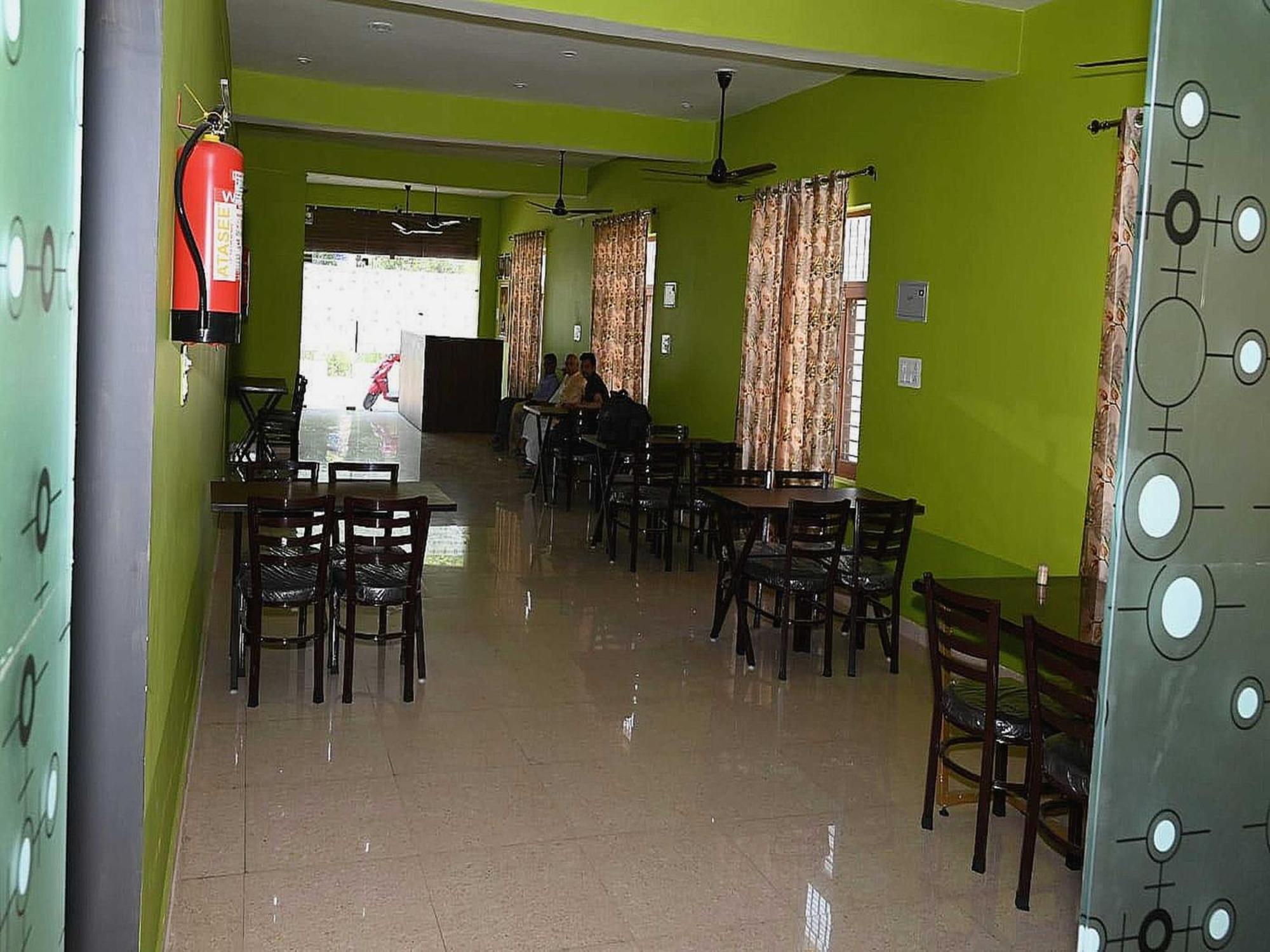 O The Rana Palace Hotel