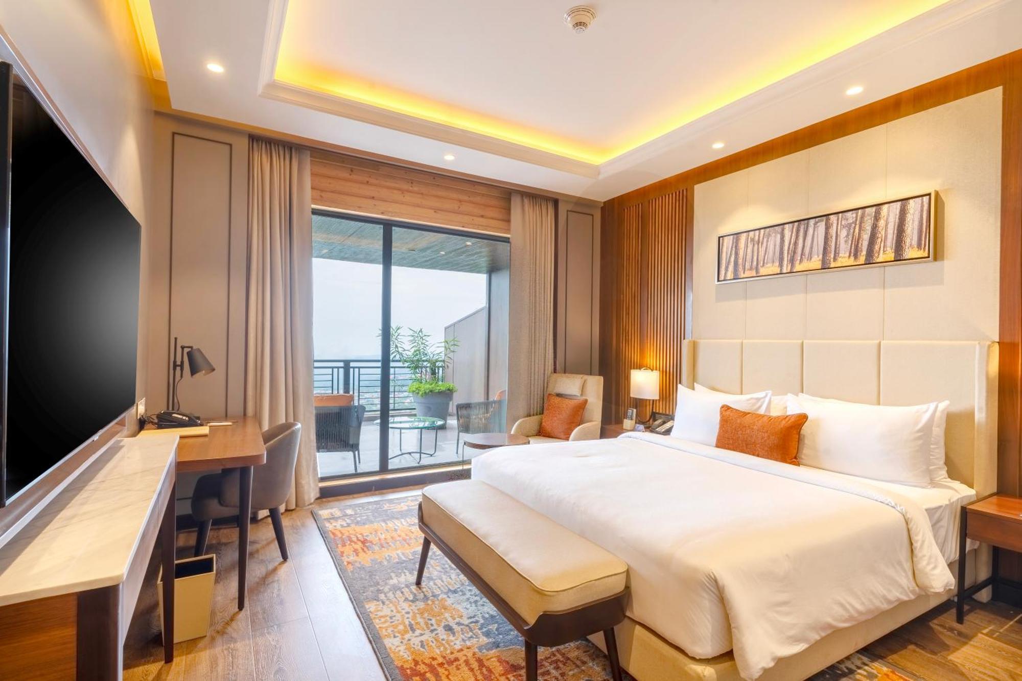 Radisson Blu Hotel 5*
