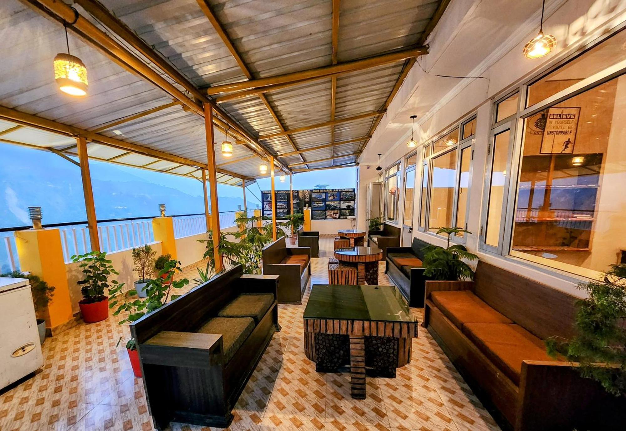 Bed & Breakfast The Bougainvillea, Mcleodganj