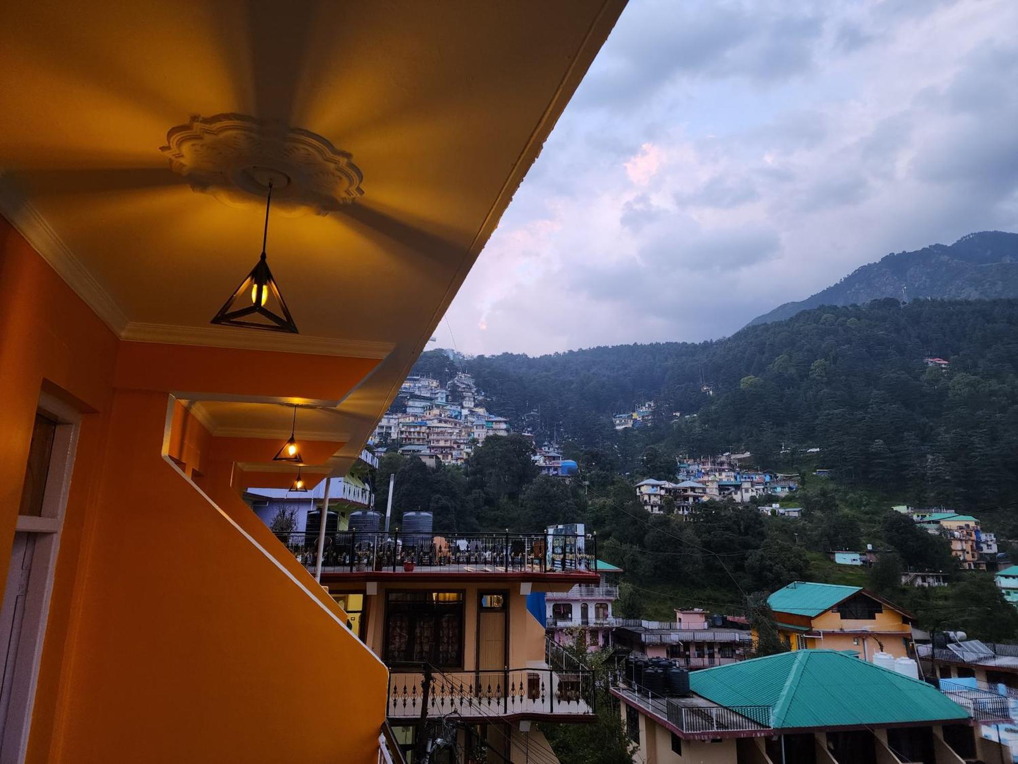 Bed & Breakfast The Bougainvillea, Mcleodganj *