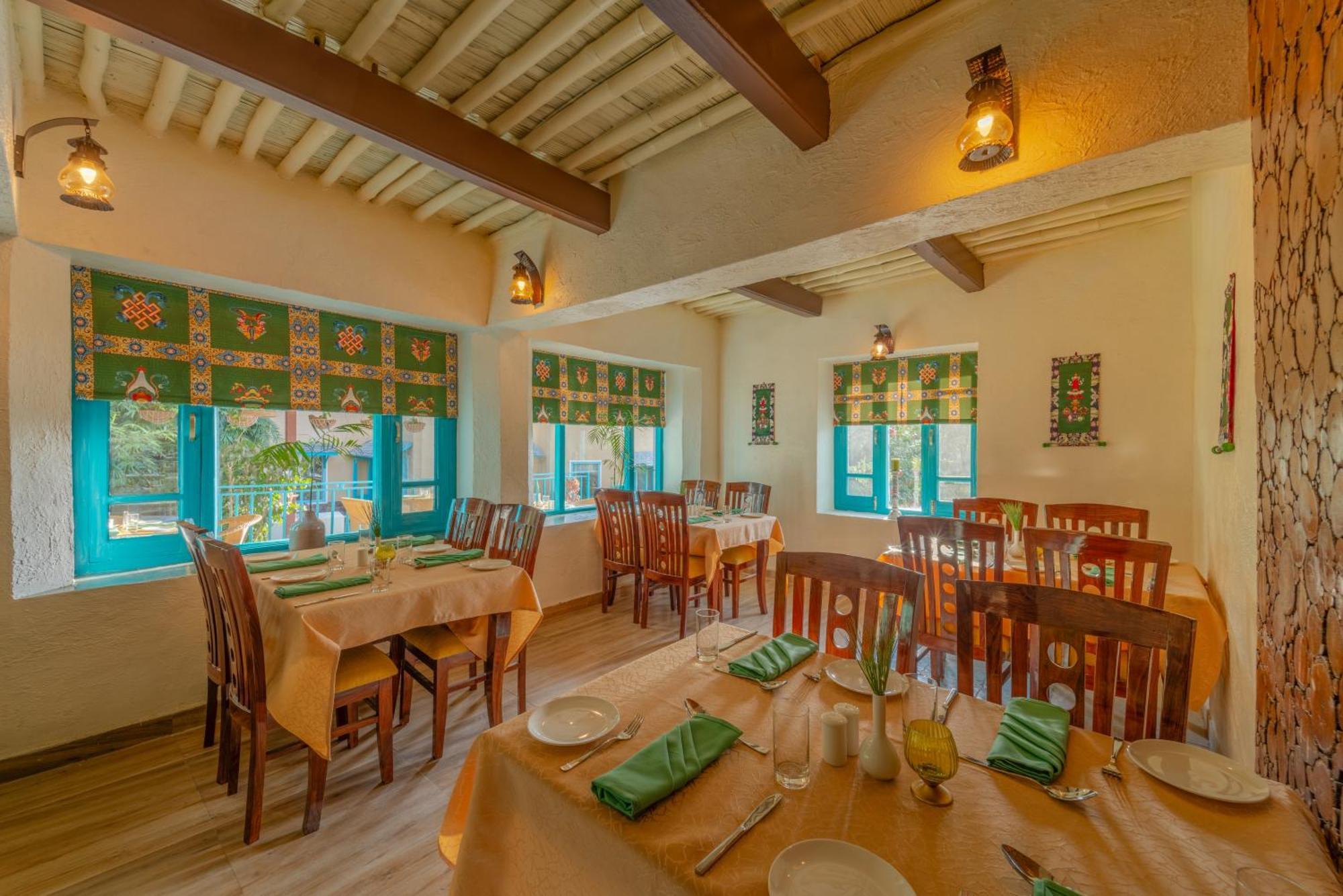 Tree Of Life Birdsong , 5* Dharamshala
