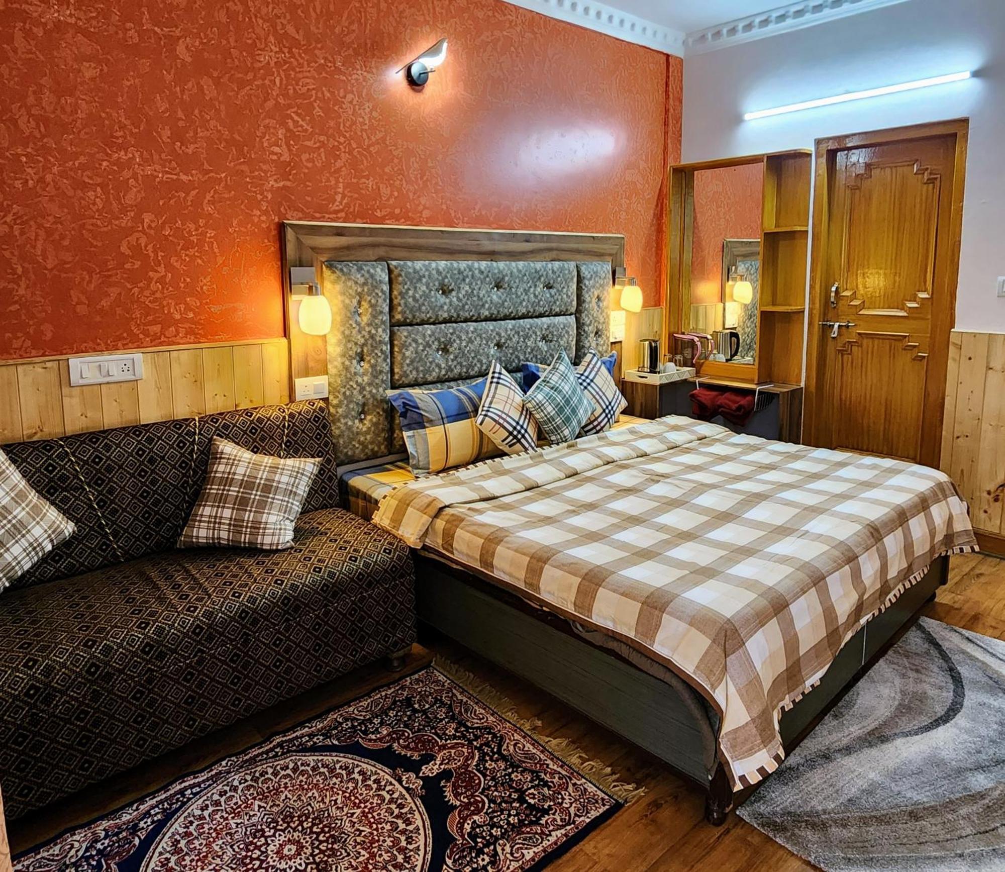 Bed & Breakfast The Bougainvillea, Mcleodganj