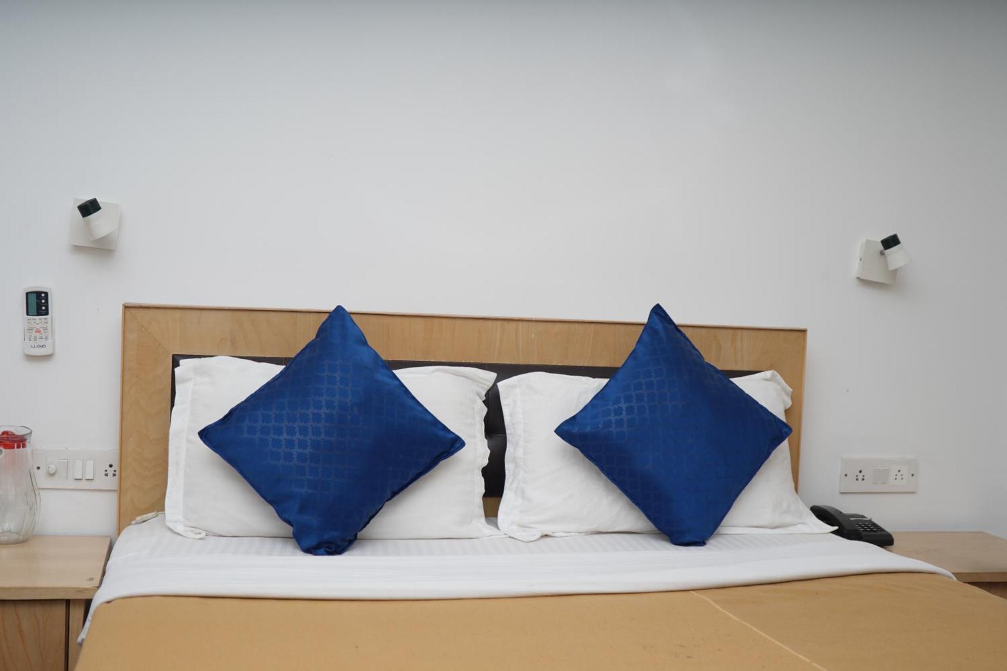 Dh Hotel