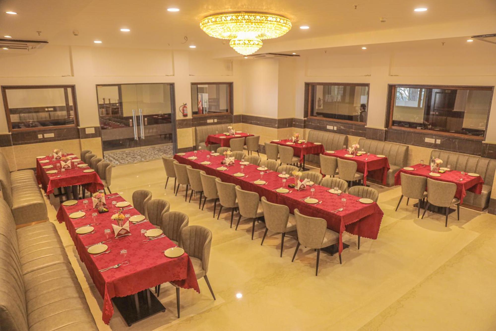Hotel Dhauladhar Heights 3*