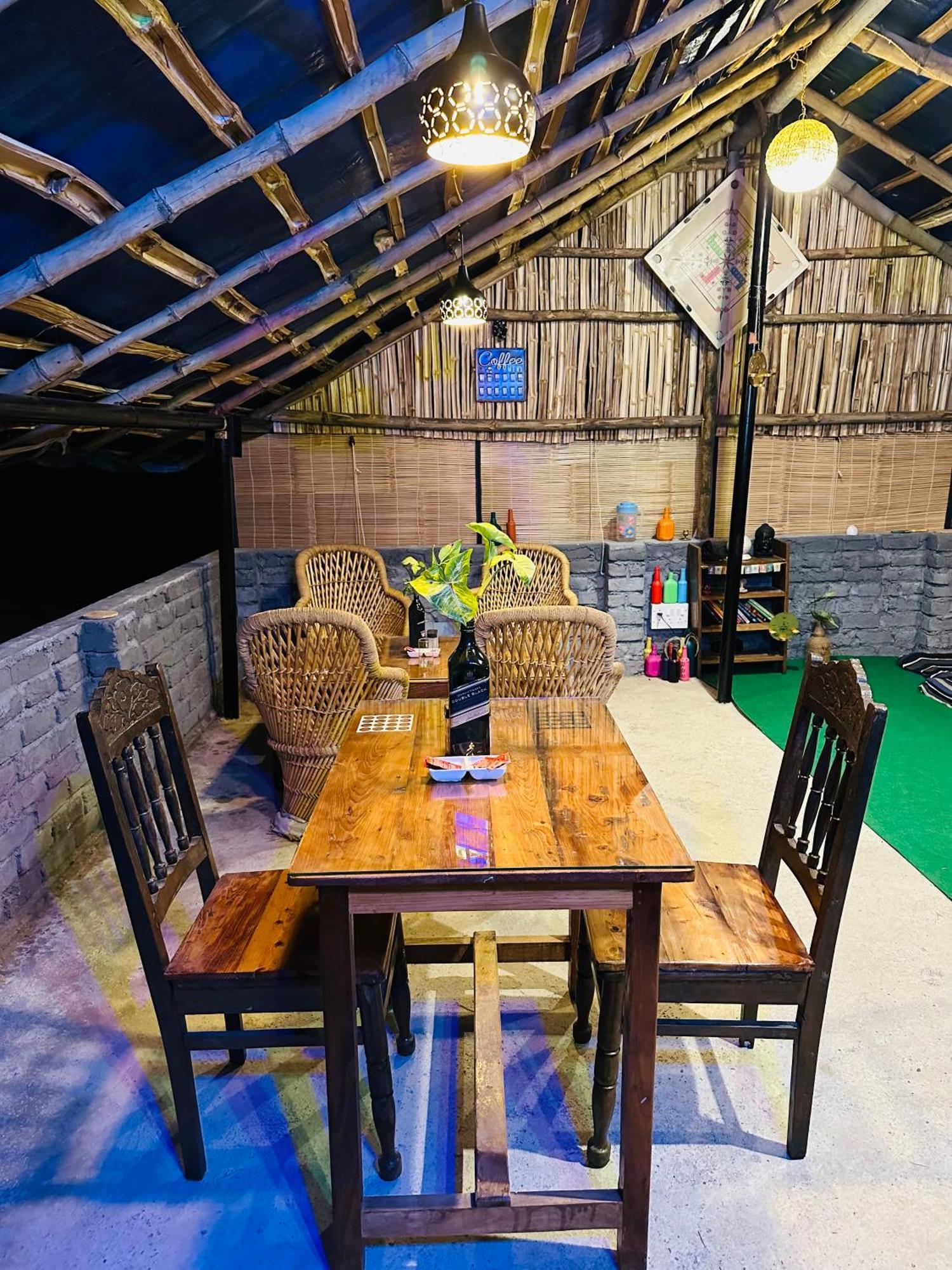 Dreamwoods A Travellers Farm Hostel