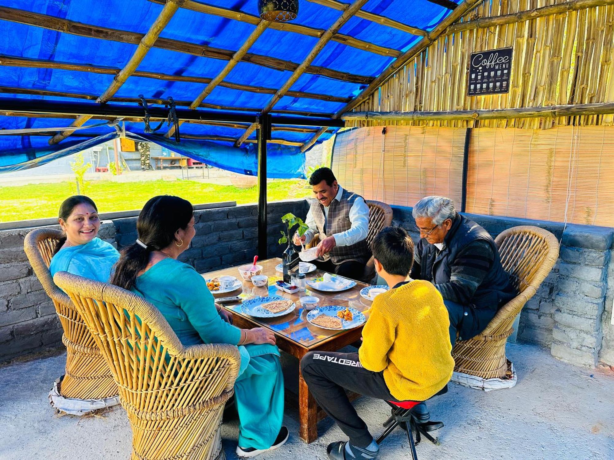 Hostel Dreamwoods A Travellers Farm Dharamshala