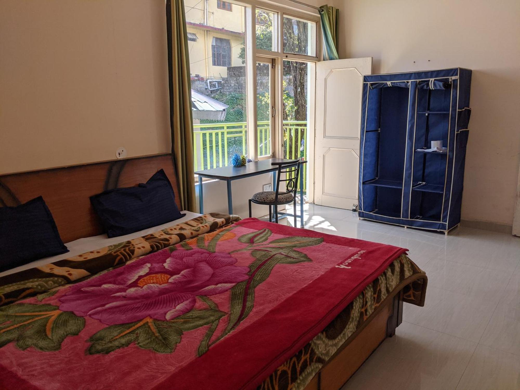 Guest house Golden View *