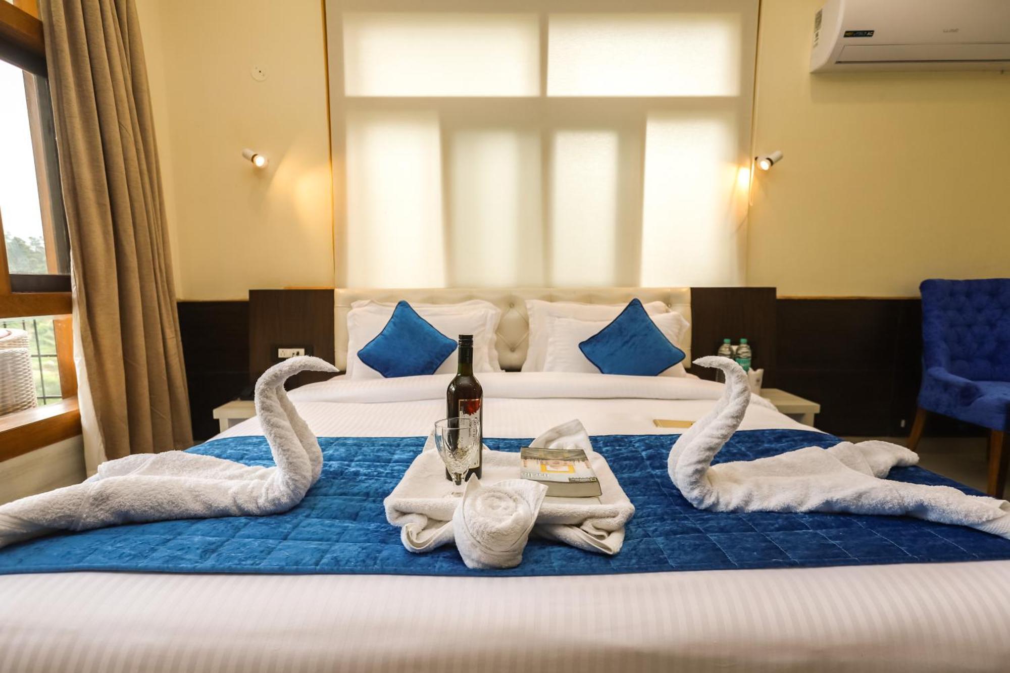Hotel The Nest With Open Rooftop Cafe Mecleodganj