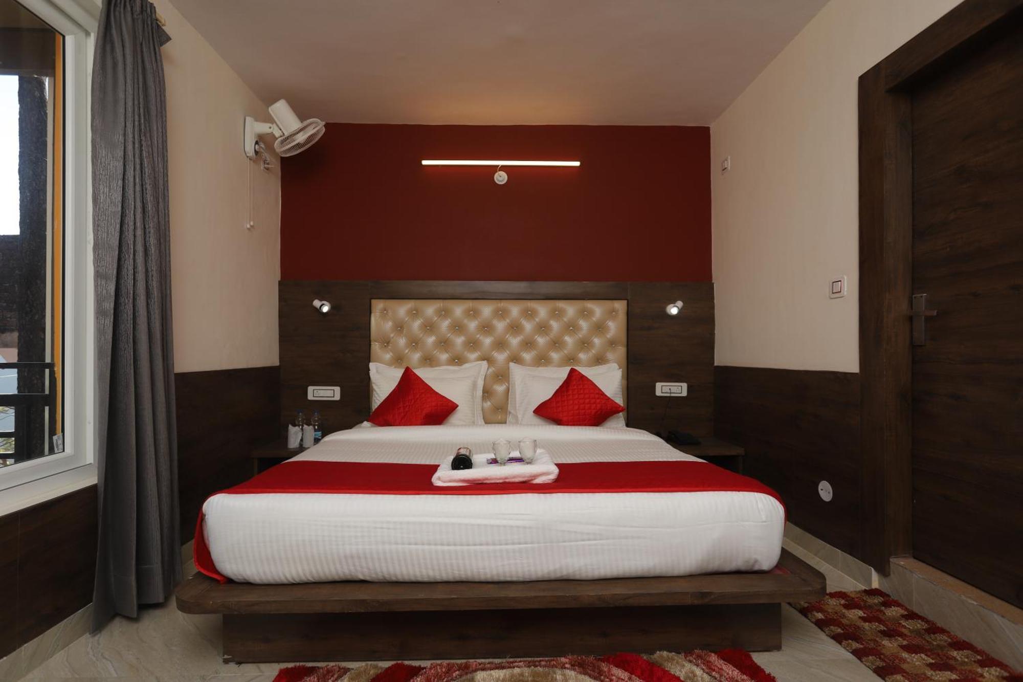 The Nest With Open Rooftop Cafe Mecleodganj Hotel