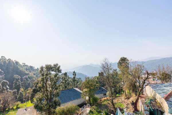 Sharry's Homestay *